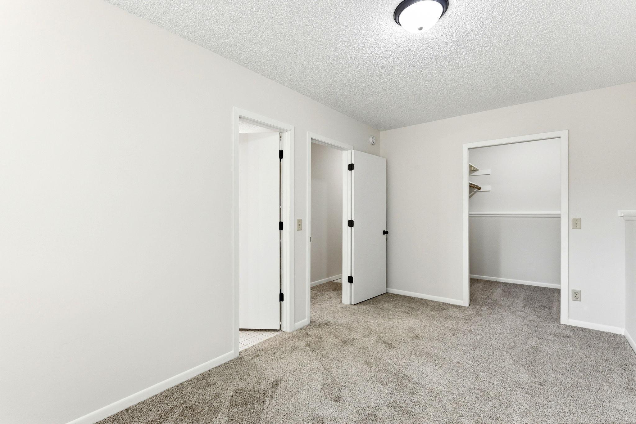 4233 Braddock Trail Property Photo 16