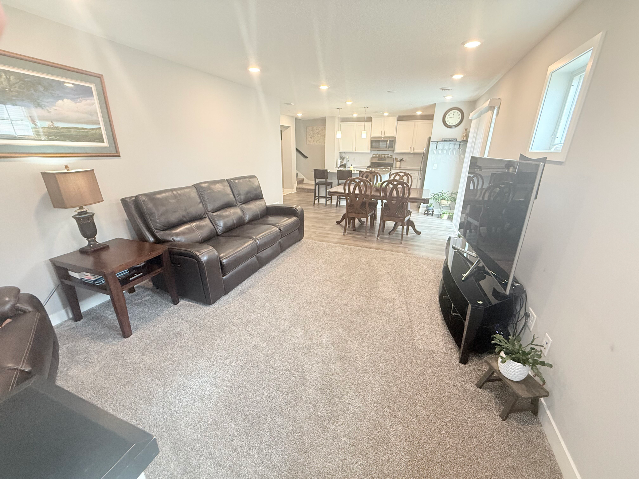 7238 Dora Drive Property Photo 2