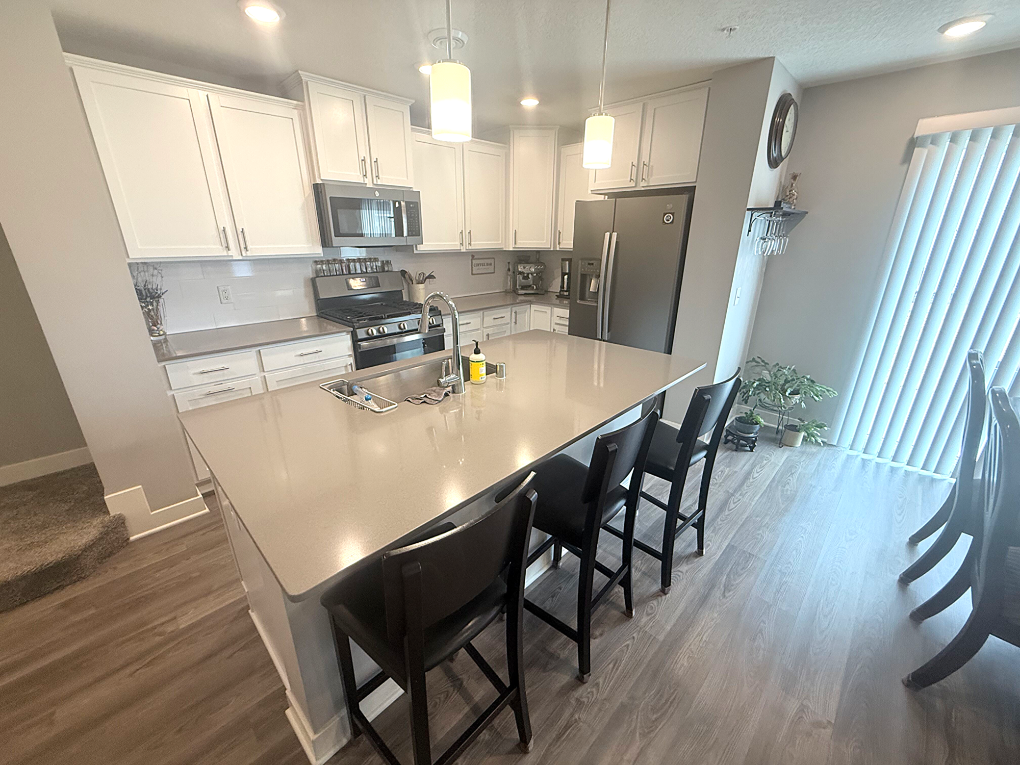 7238 Dora Drive Property Photo 4