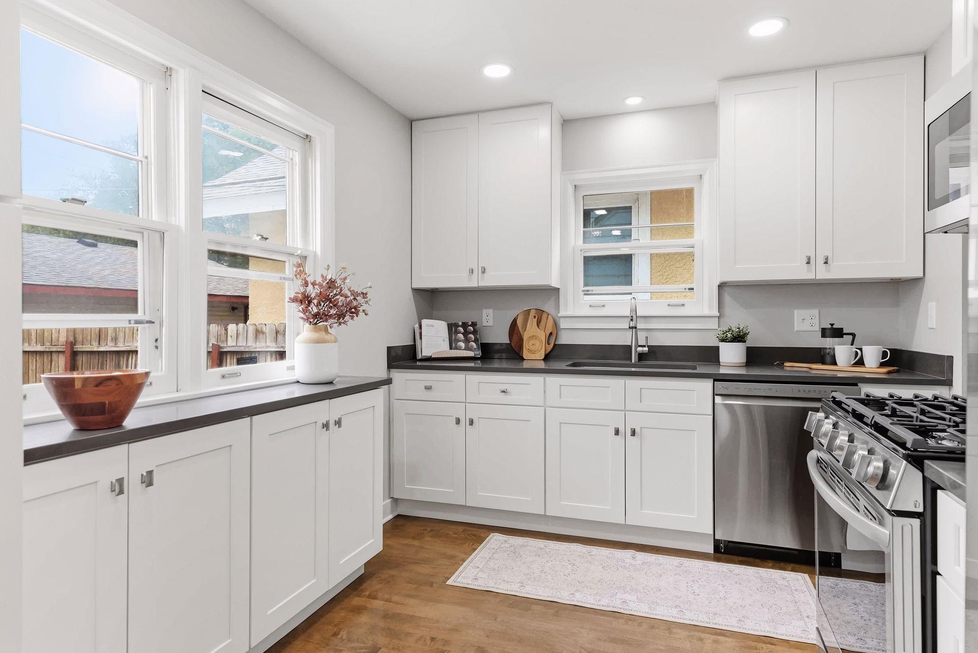 2129 Hartford Avenue Property Photo 14