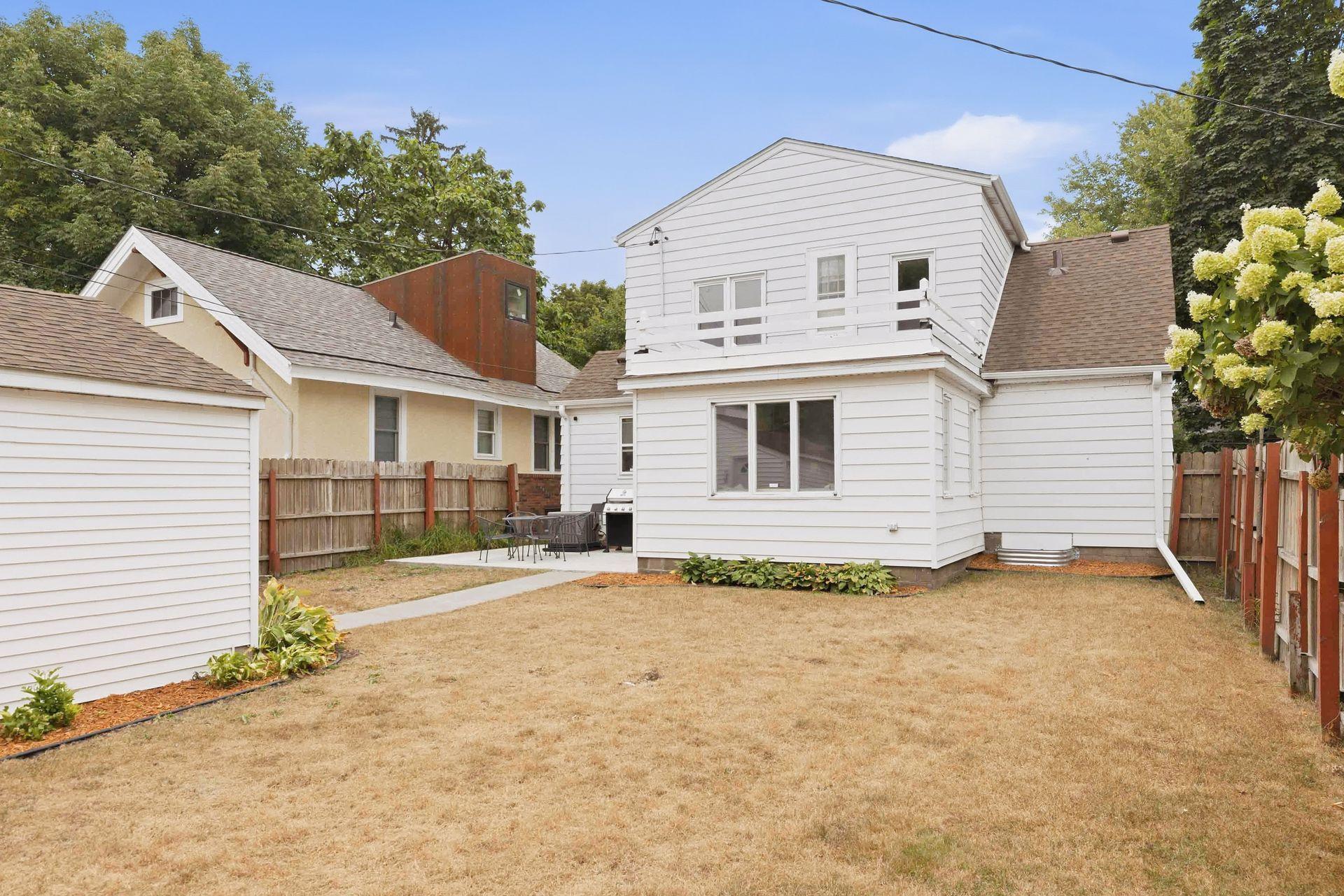 2129 Hartford Avenue Property Photo 44
