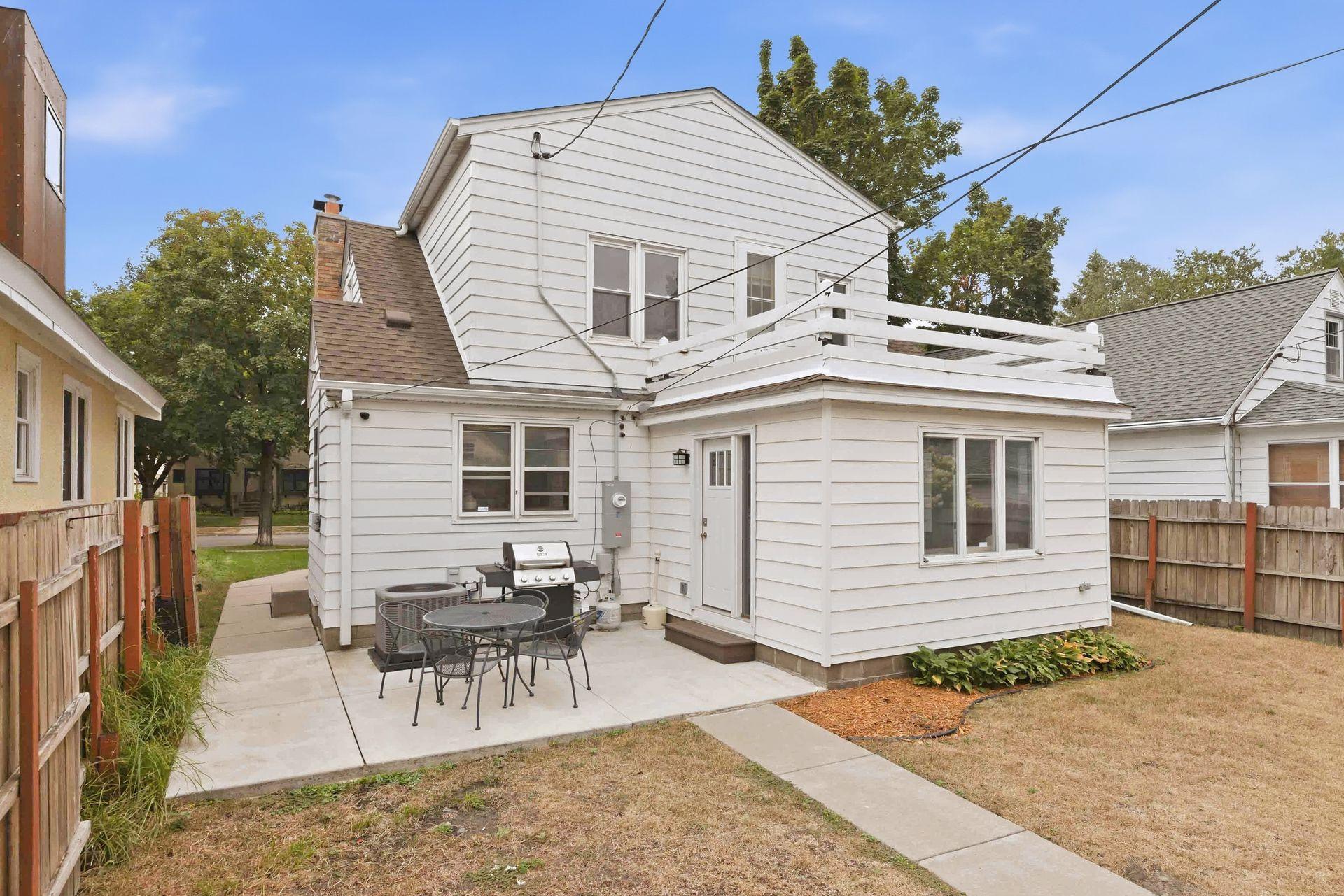 2129 Hartford Avenue Property Photo 46