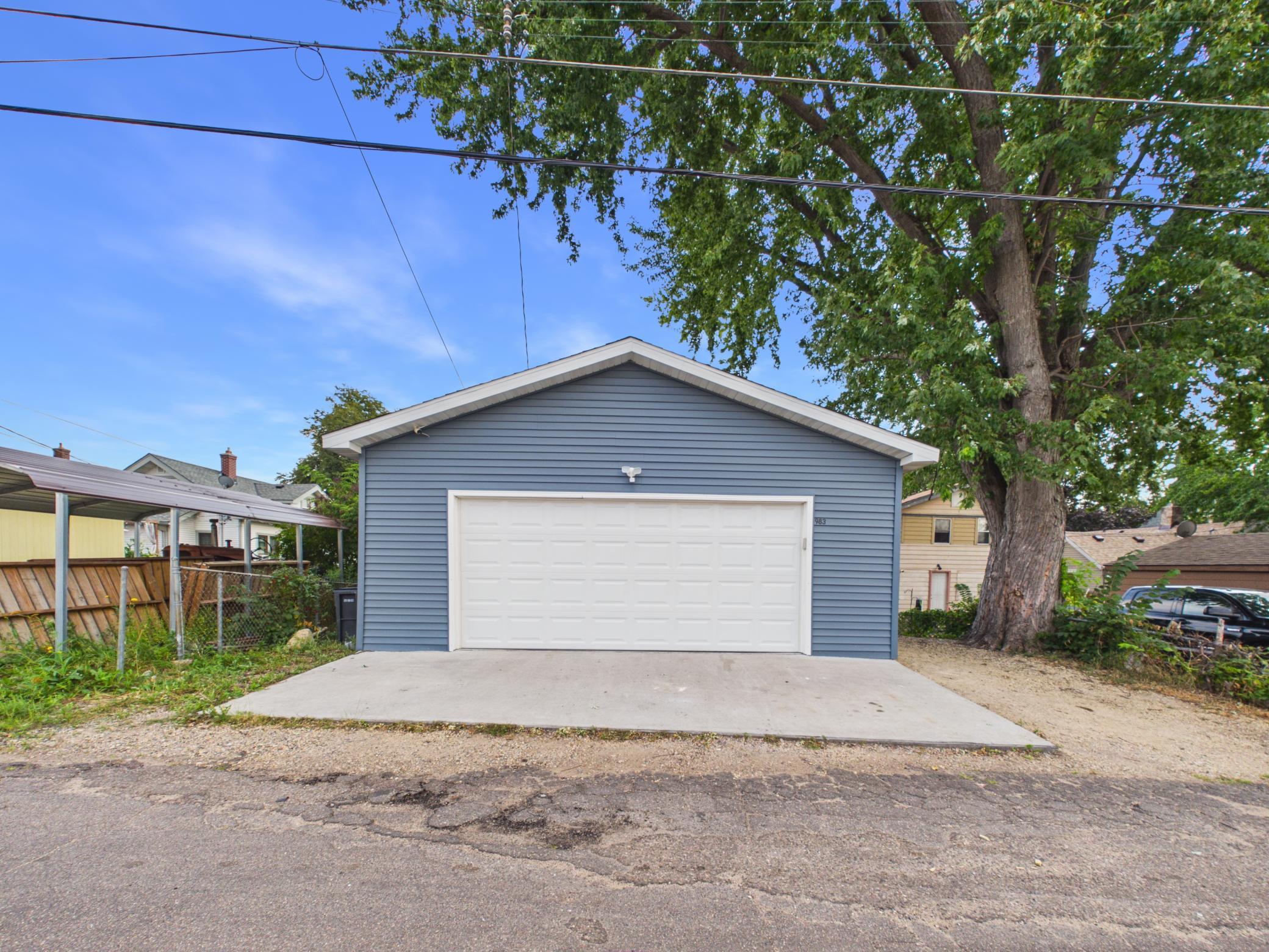 983 Cook Avenue E Property Photo 32