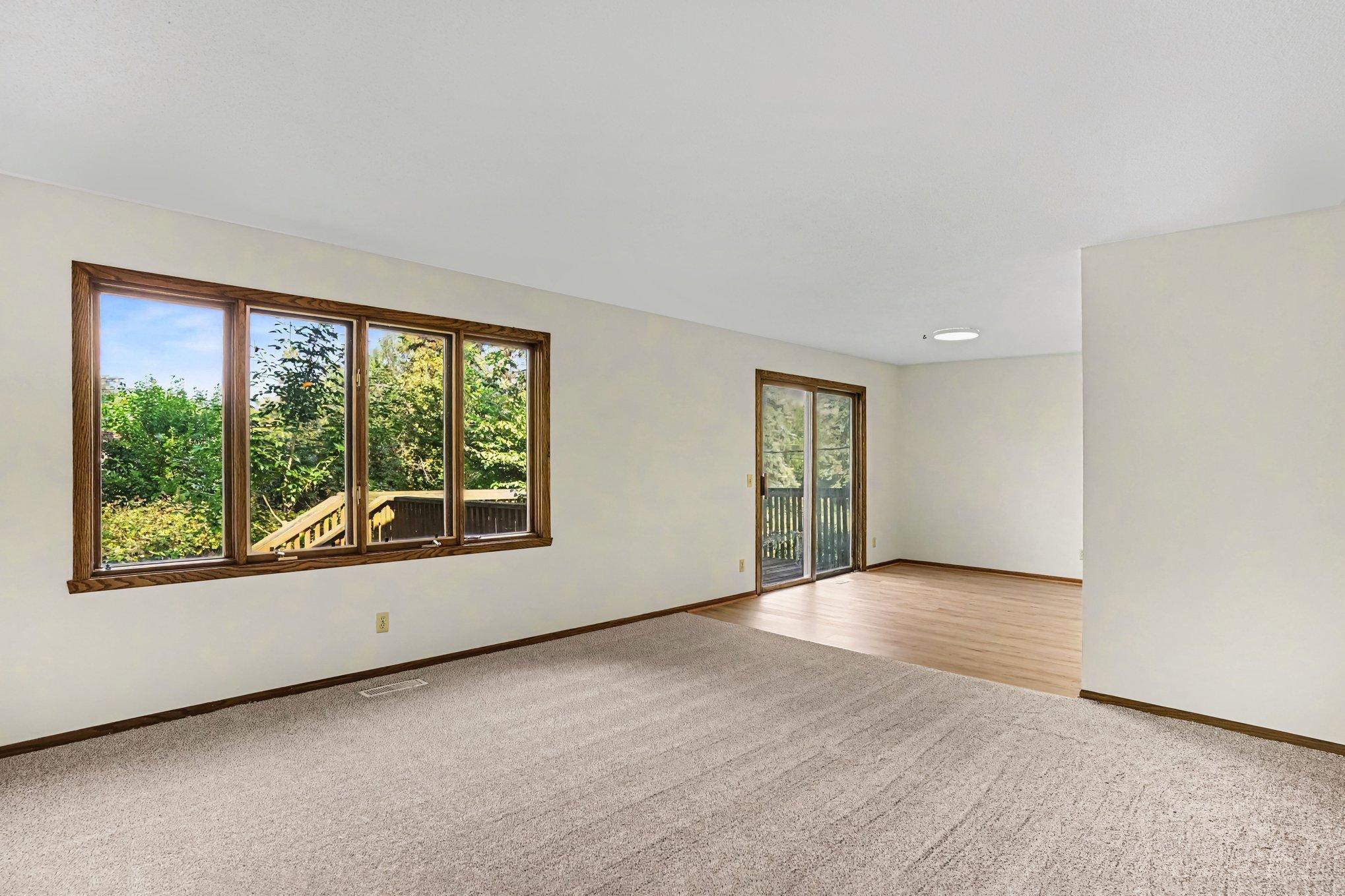 3053 Pine Ridge Drive Property Photo 5