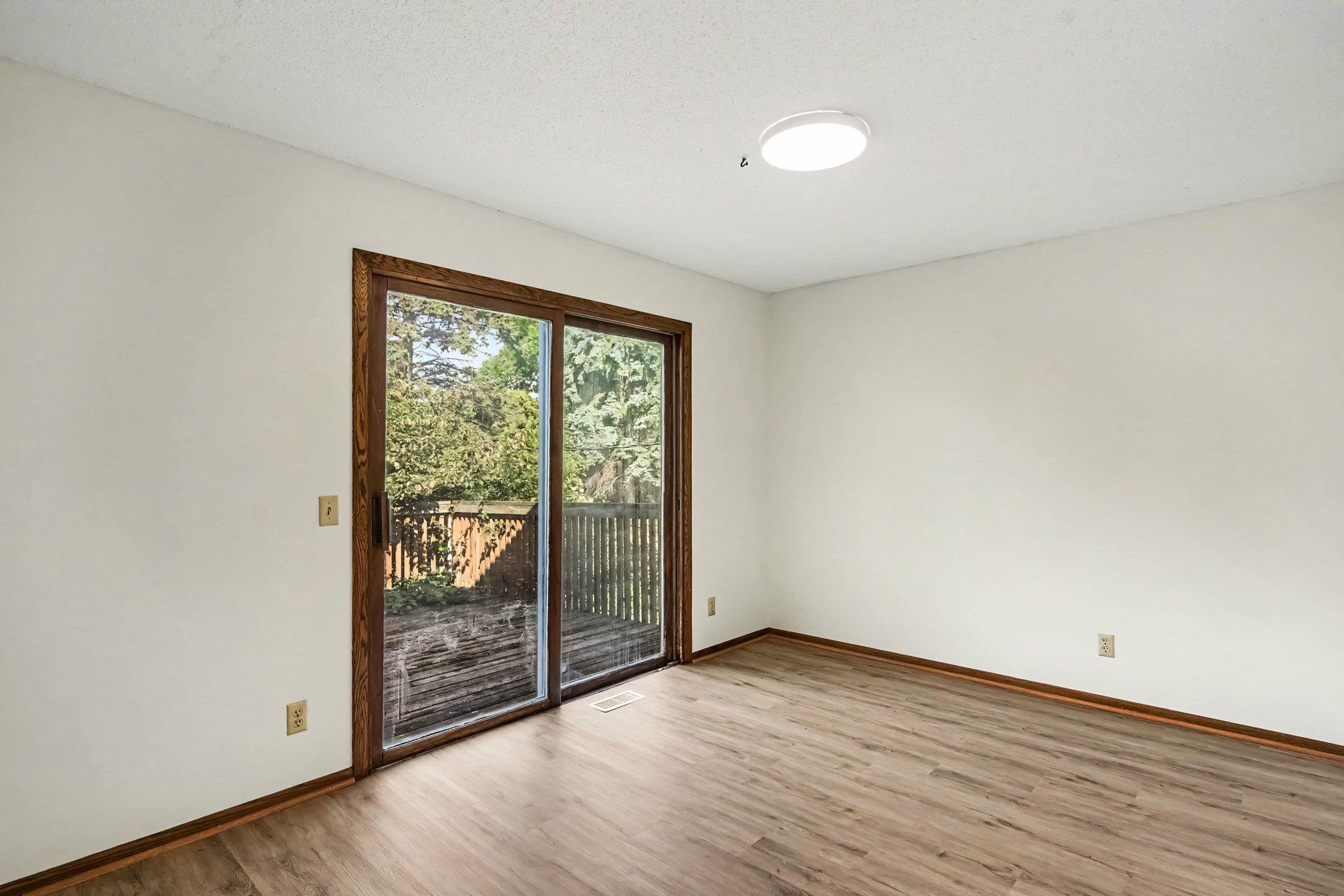 3053 Pine Ridge Drive Property Photo 6