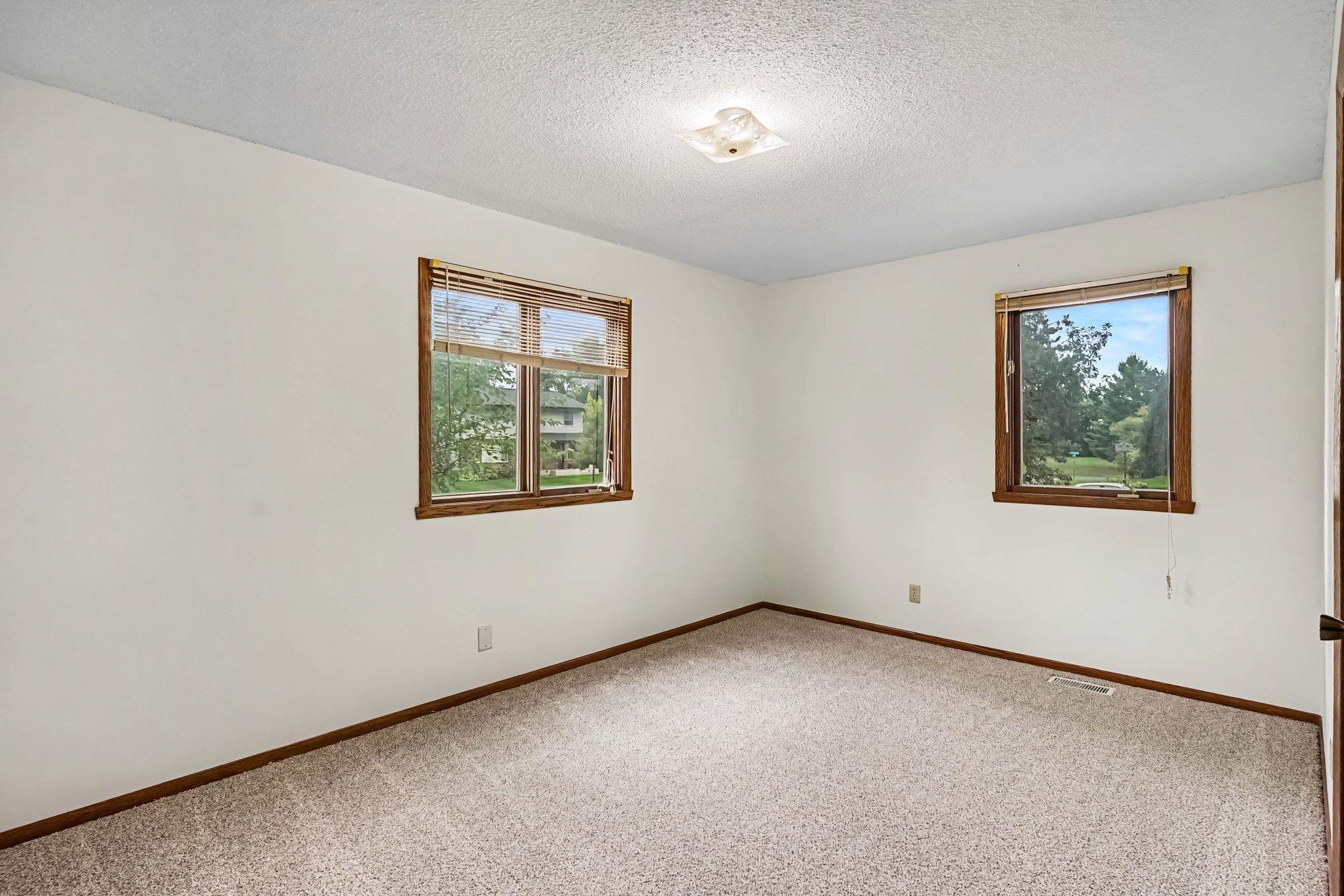 3053 Pine Ridge Drive Property Photo 11