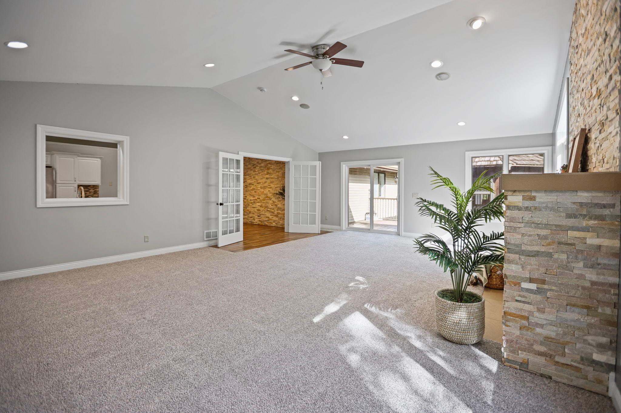 1242 Aldrich Way Property Photo 13