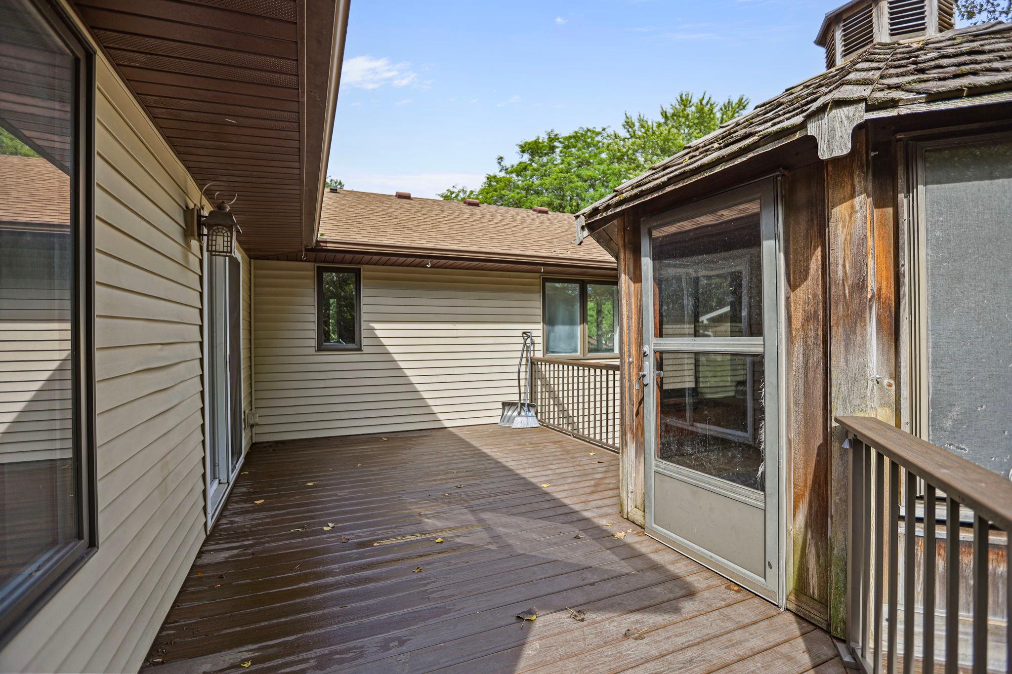 1242 Aldrich Way Property Photo 40