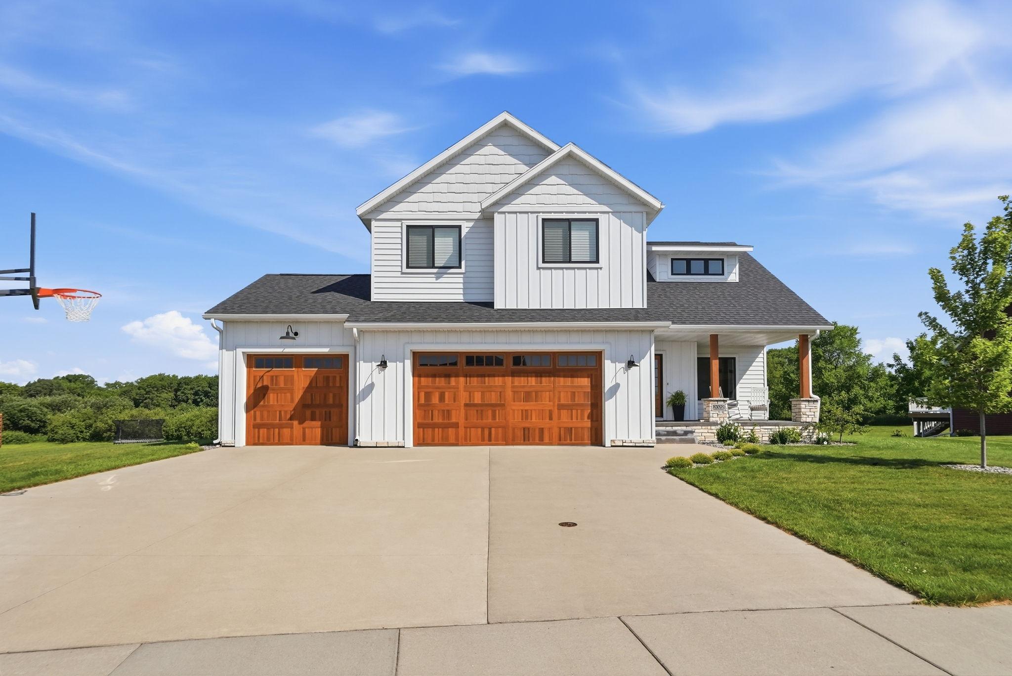 2022 Sandstone Loop N Property Photo 7