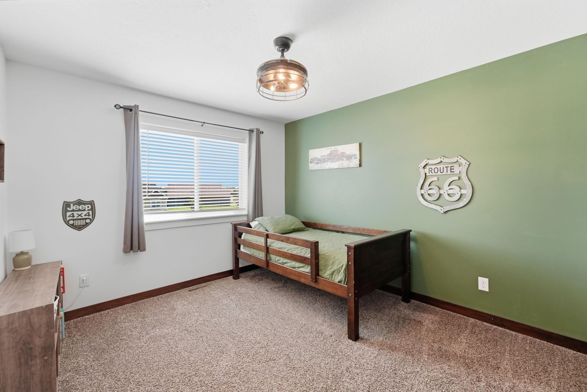 2022 Sandstone Loop N Property Photo 24