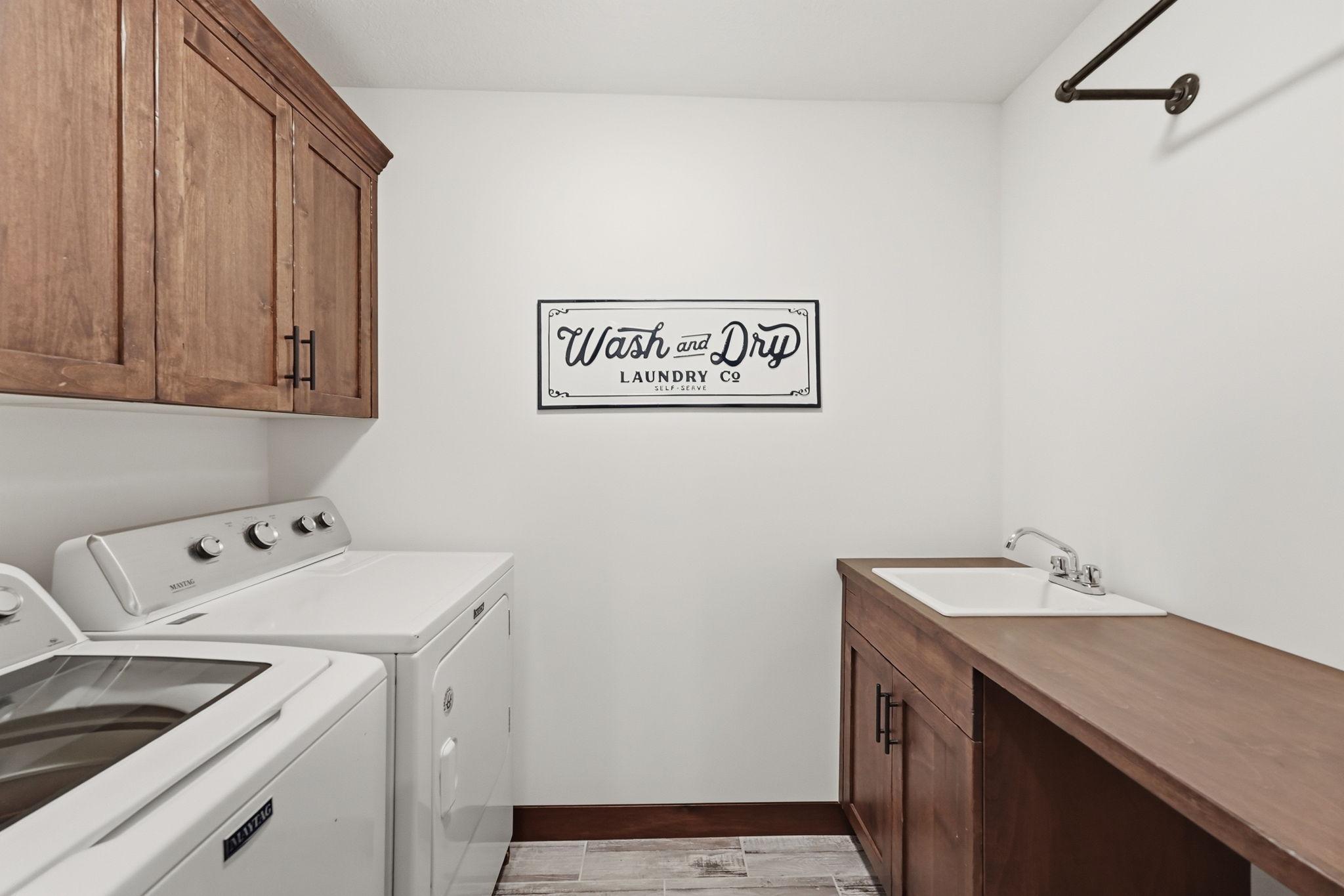 2022 Sandstone Loop N Property Photo 26