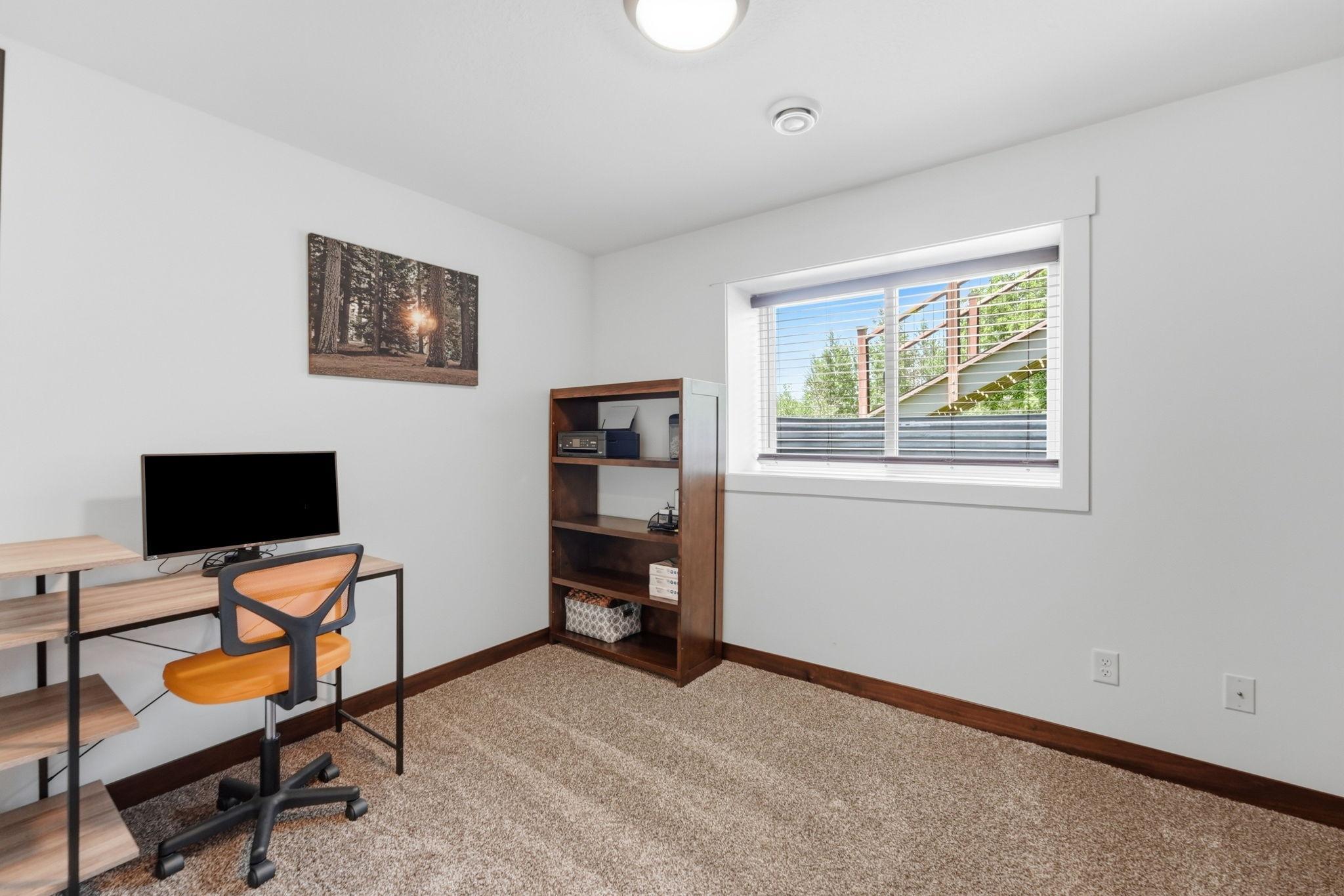 2022 Sandstone Loop N Property Photo 28