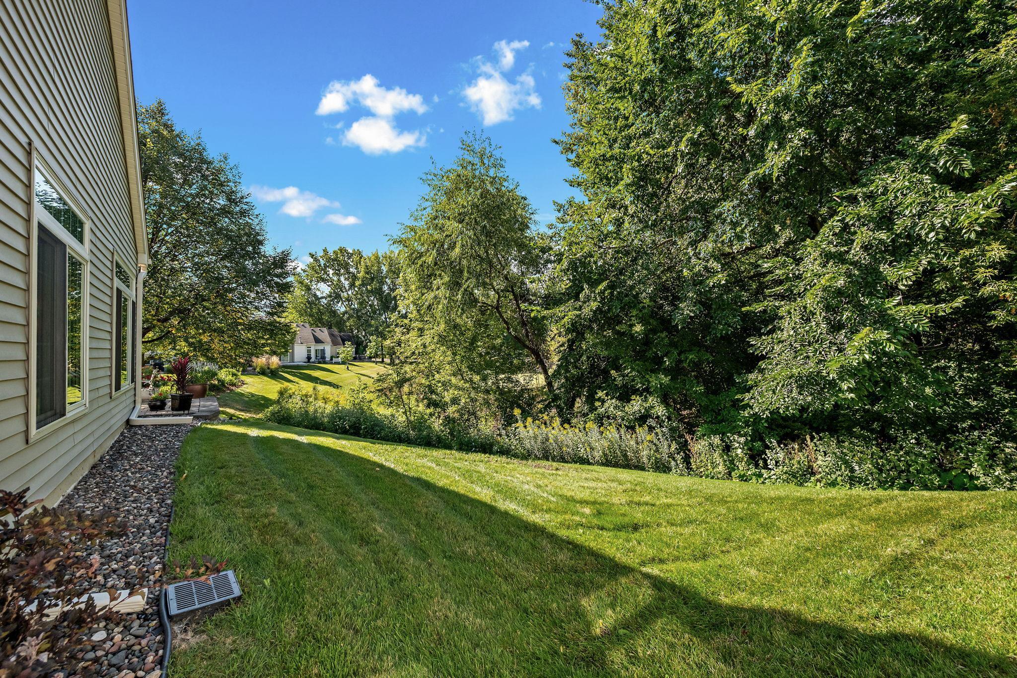130 Lakeview Road E Property Photo 24