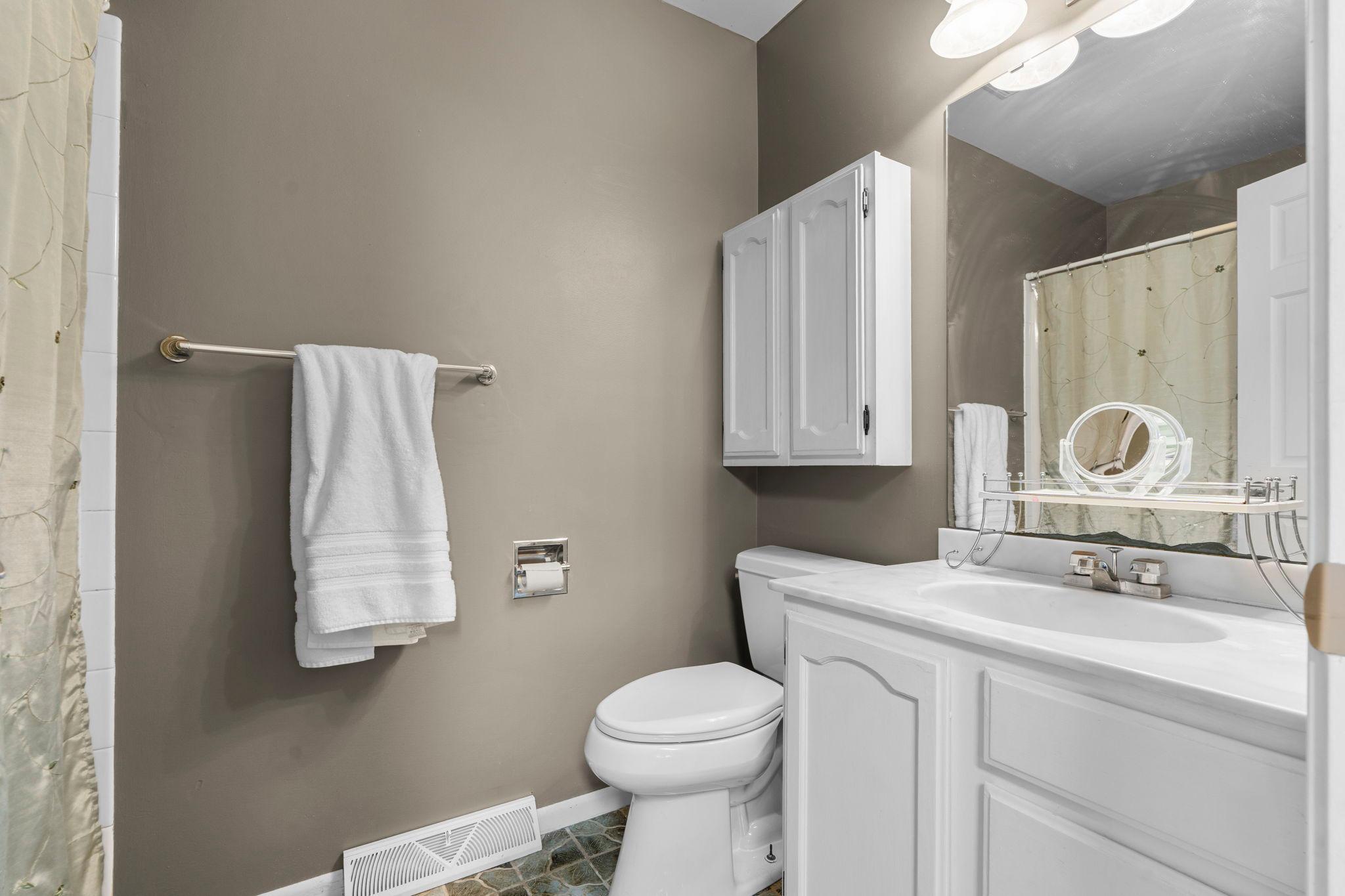 1881 65th Street Ne Property Photo 59