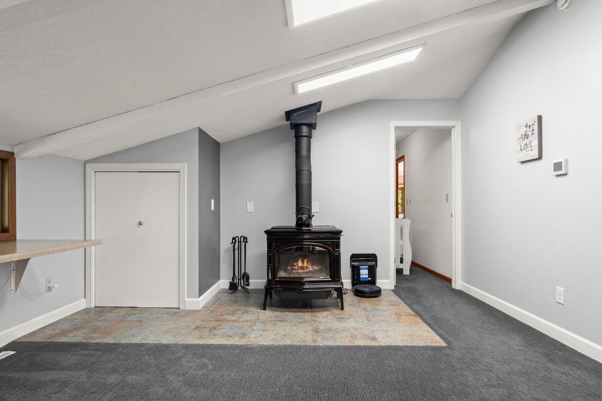 1881 65th Street Ne Property Photo 63