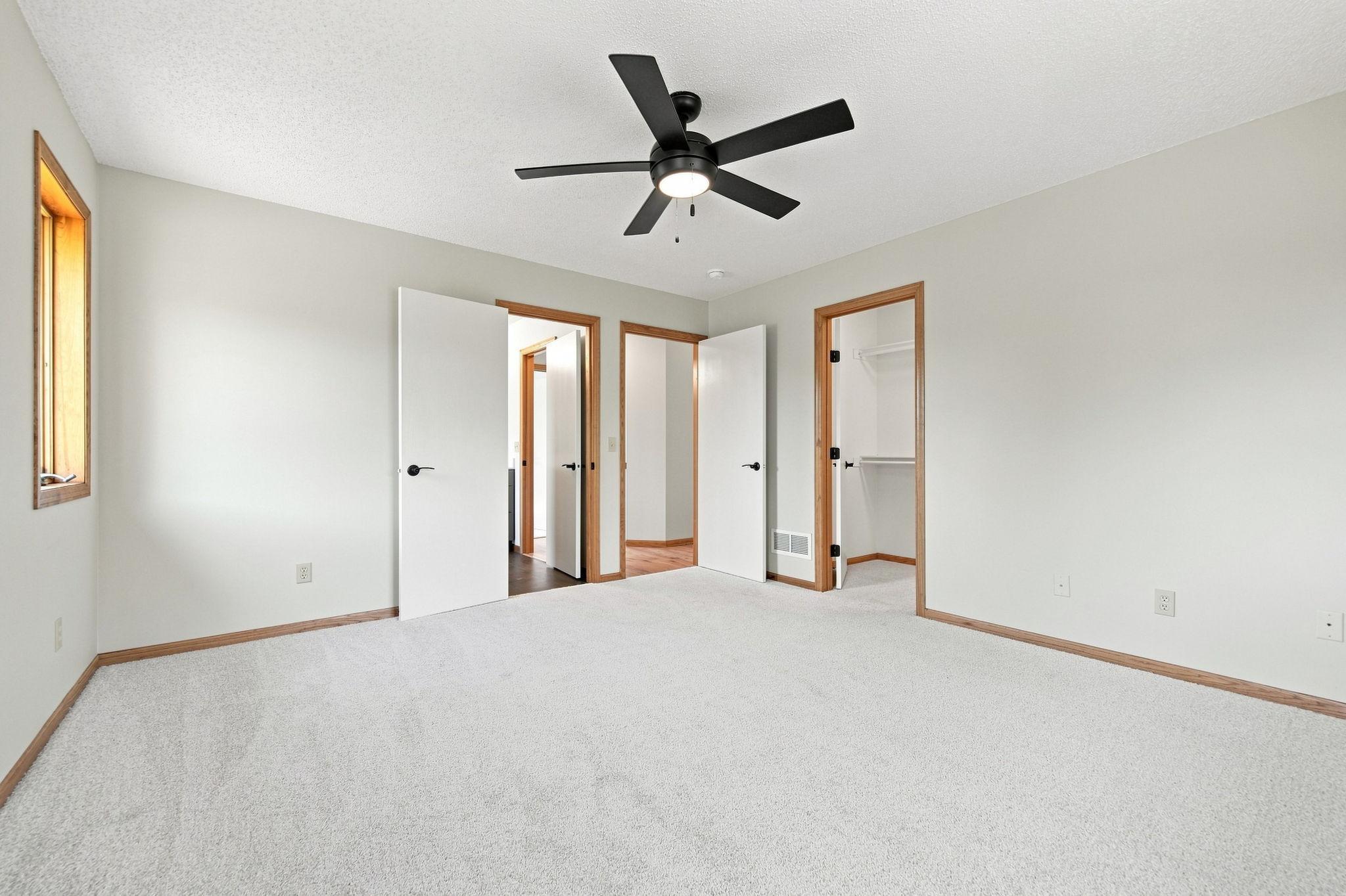 195 S Medina Street Property Photo 19