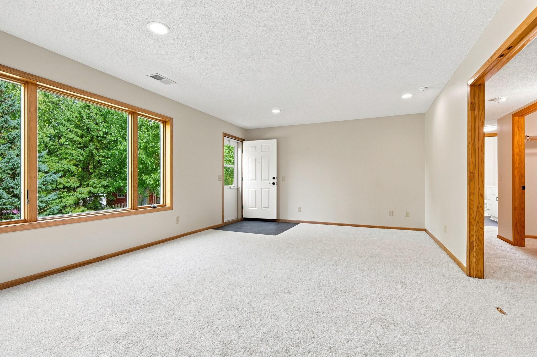 195 S Medina Street Property Photo 27