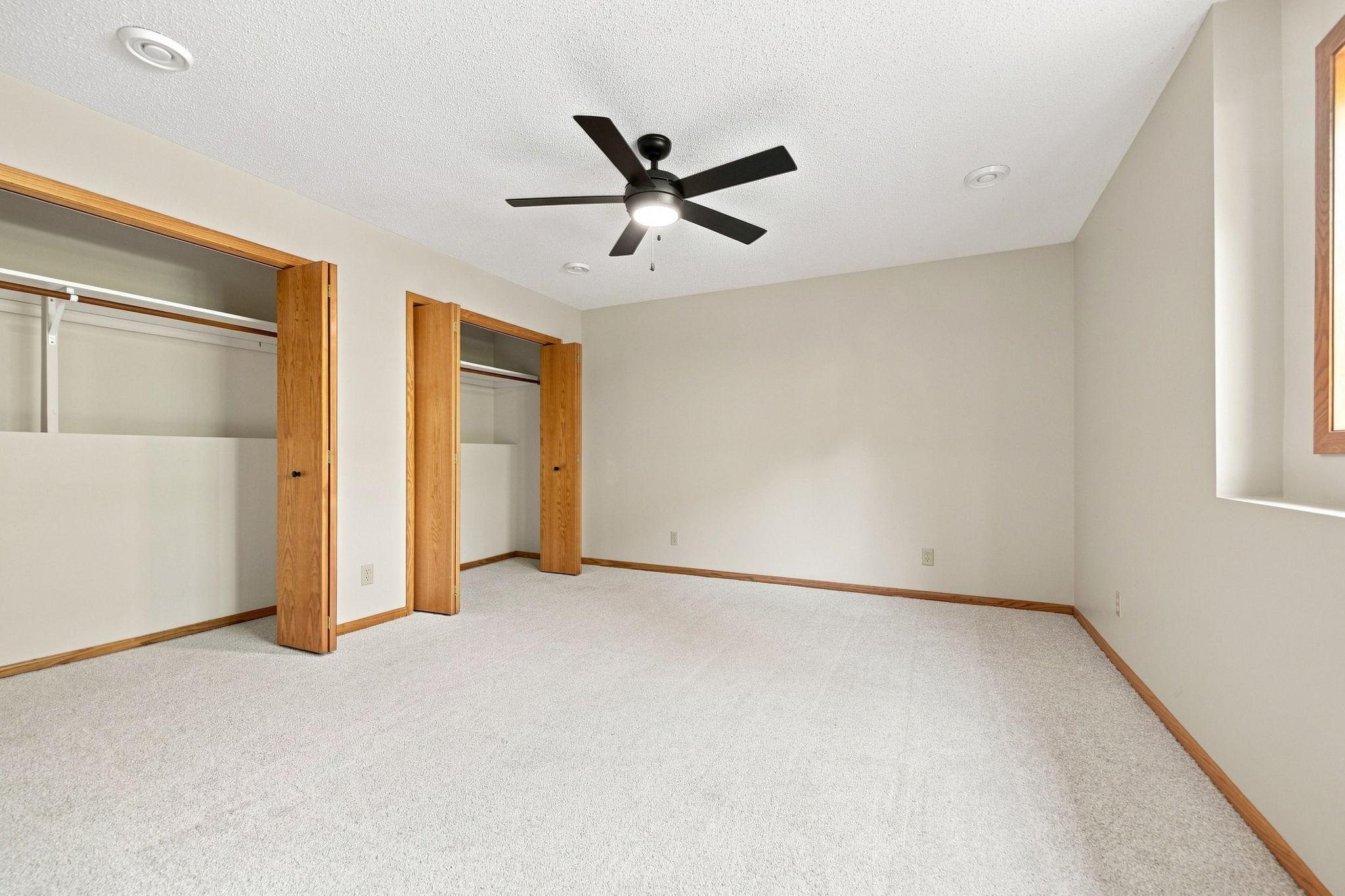 195 S Medina Street Property Photo 33
