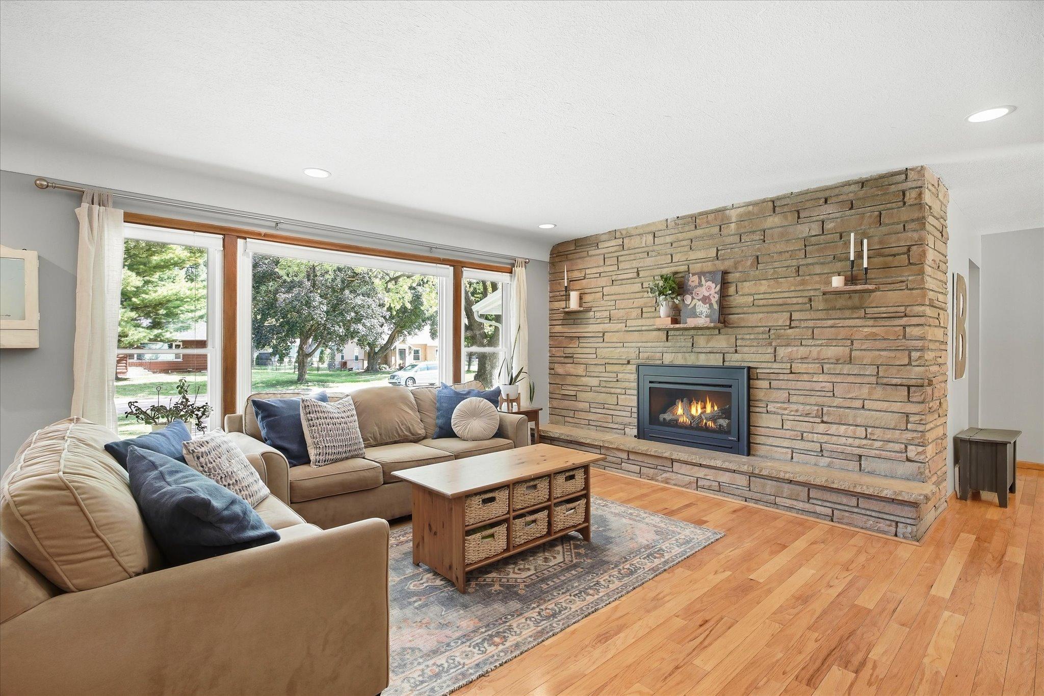2209 Midlothian Road Property Photo 6