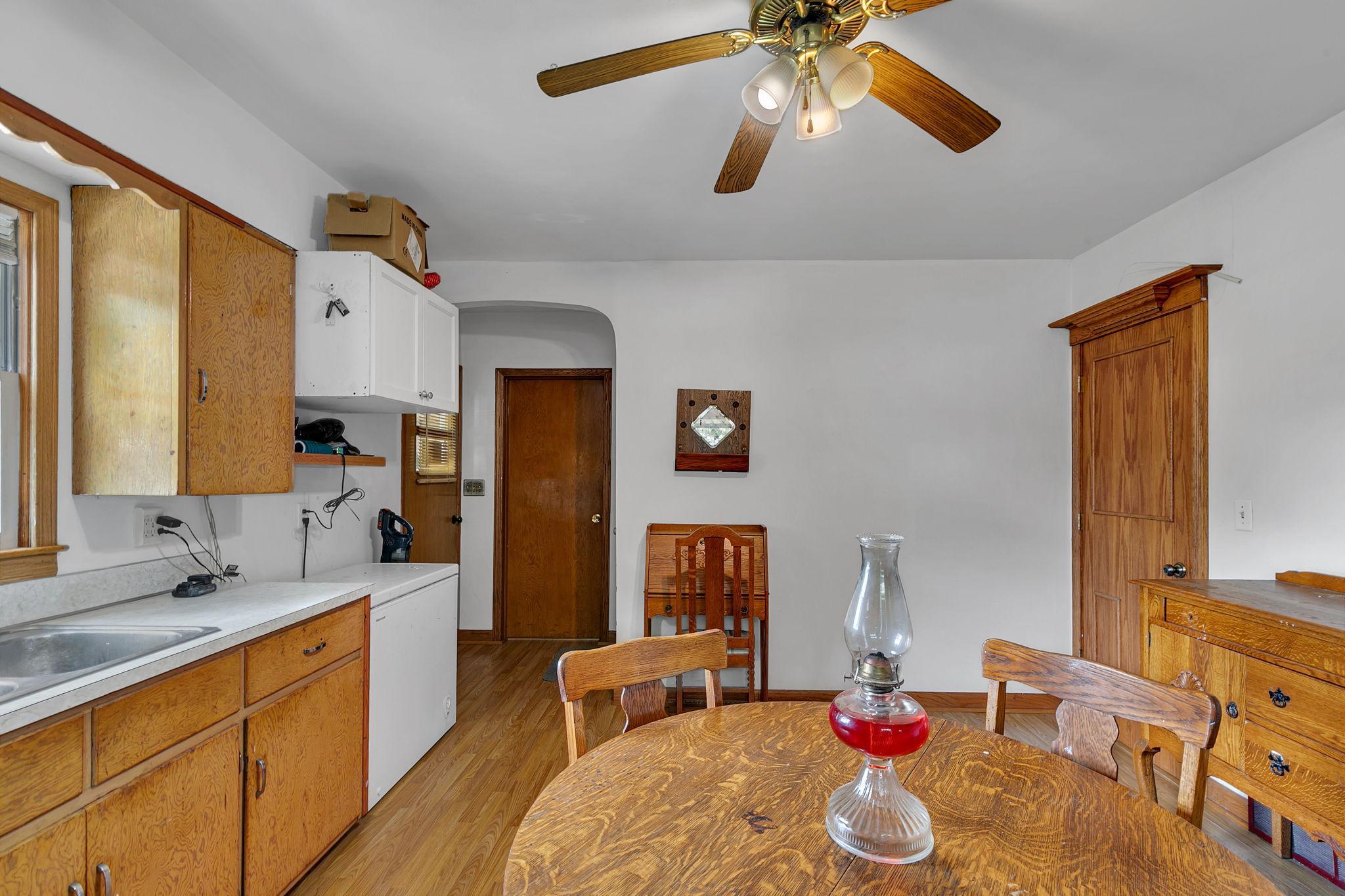 1029 River Avenue S Property Photo 3