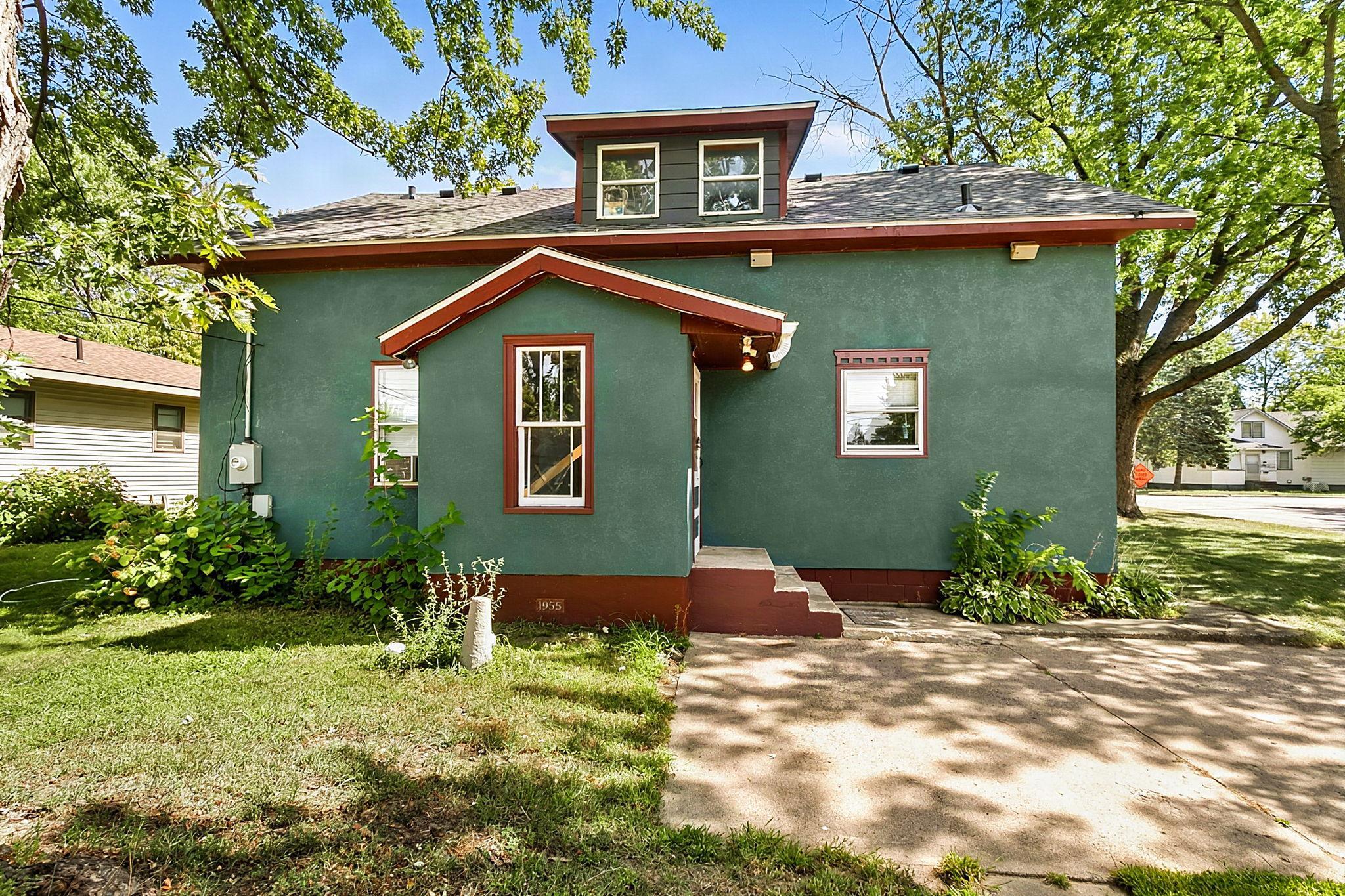 1029 River Avenue S Property Photo 18