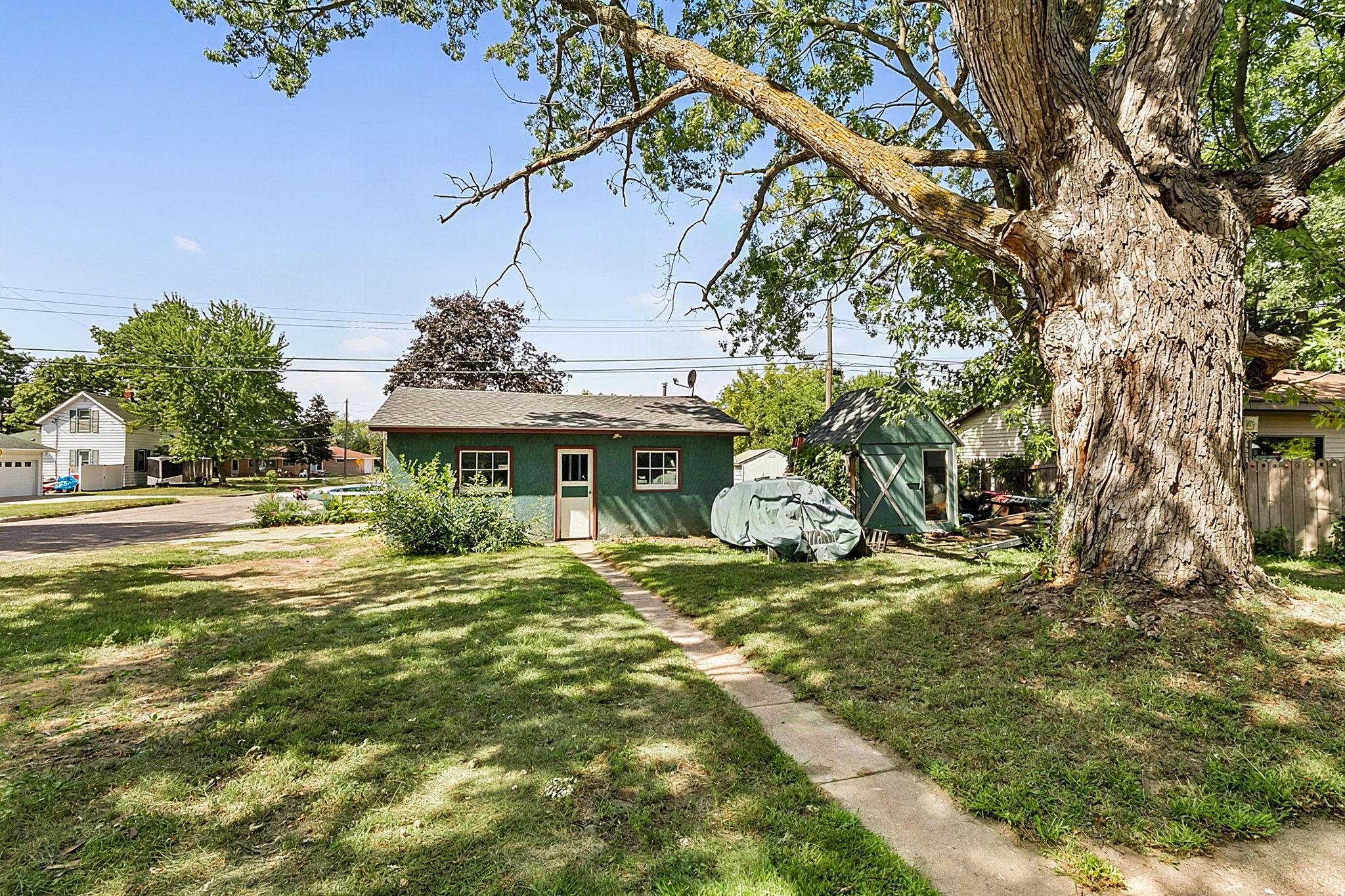 1029 River Avenue S Property Photo 20