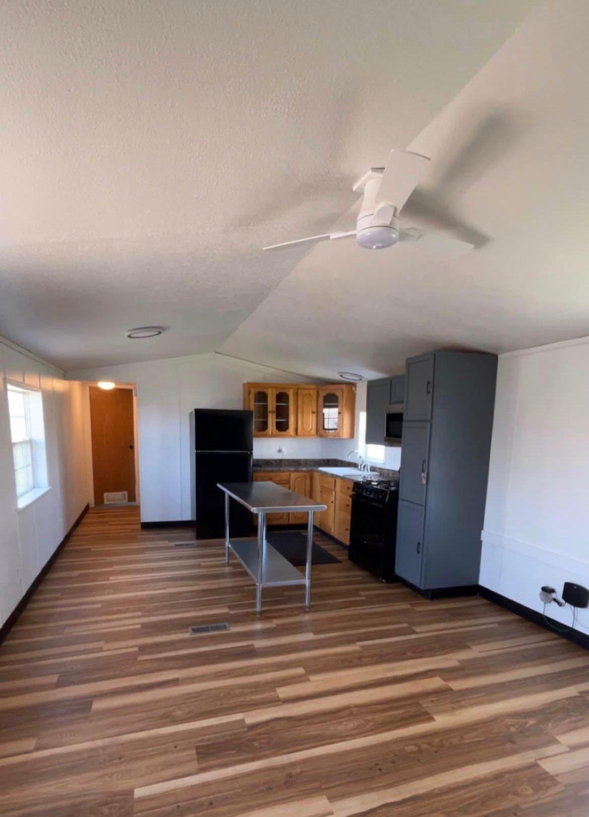 435 Robin Street Property Photo 3