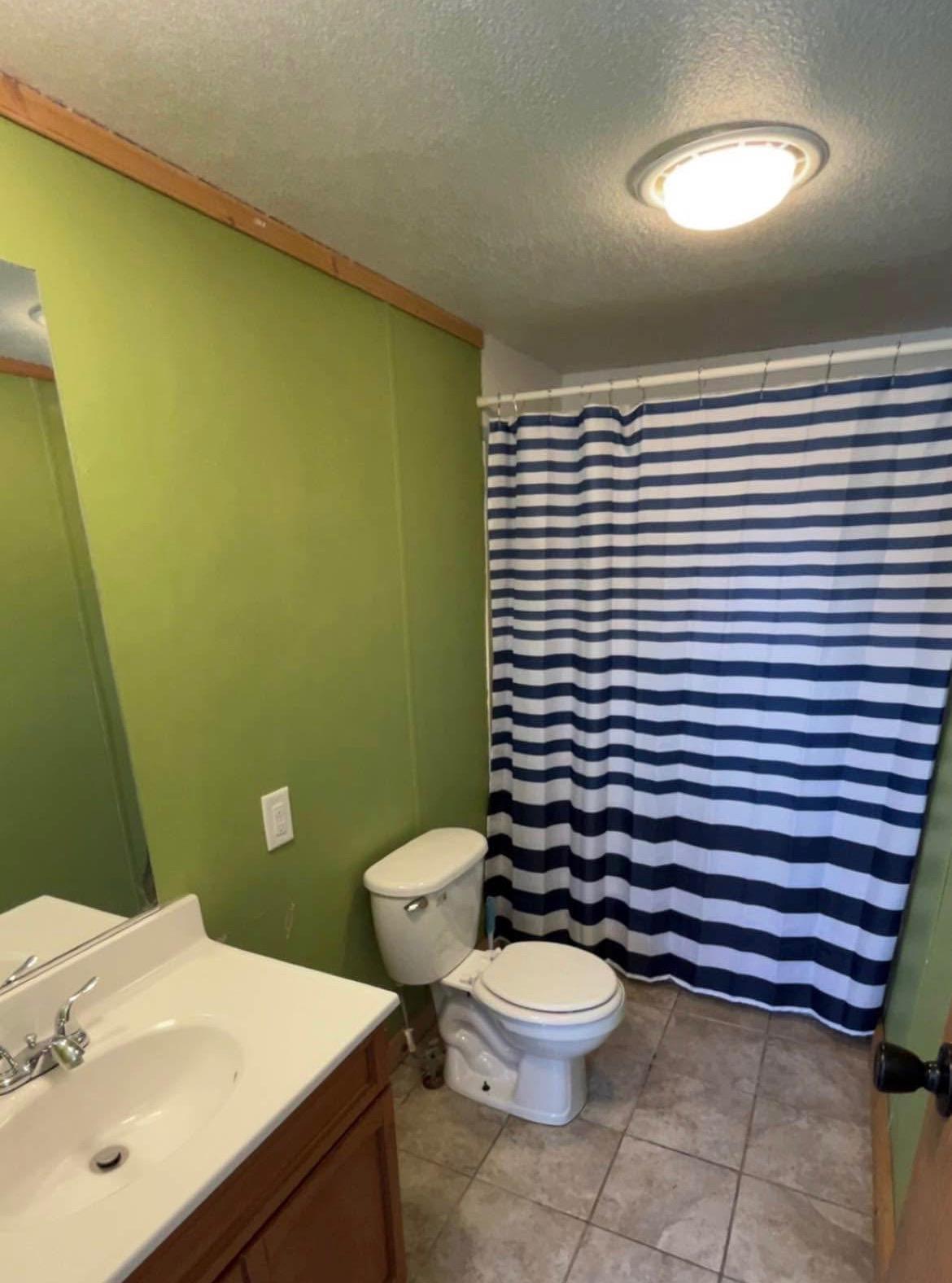 435 Robin Street Property Photo 6