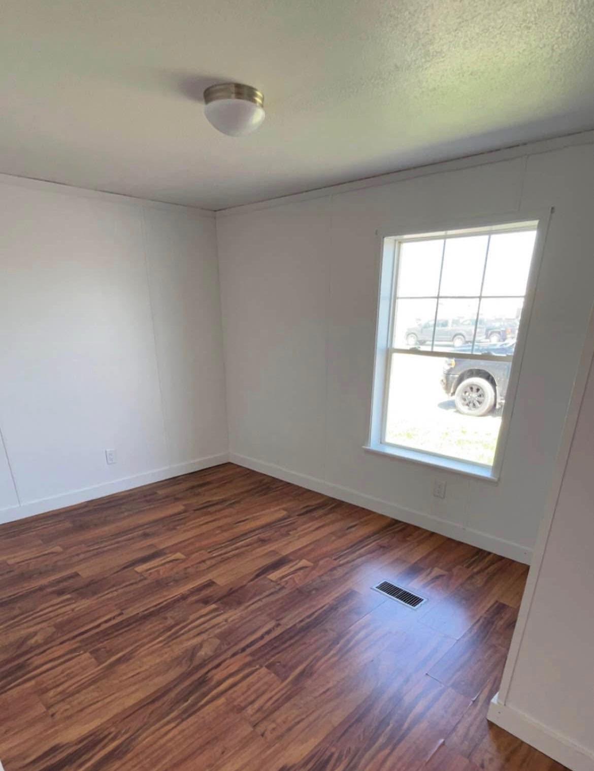 435 Robin Street Property Photo 10