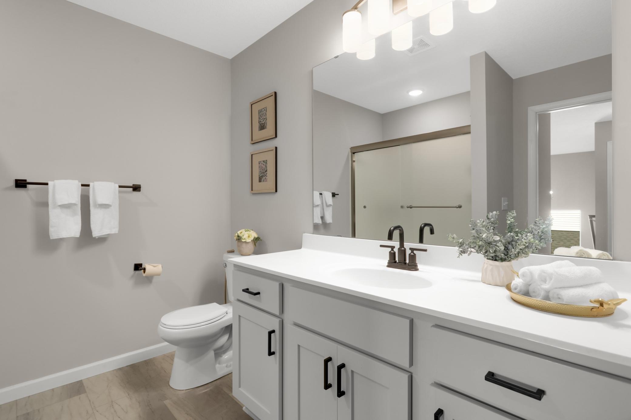 17948 Evershed Way Property Photo 33