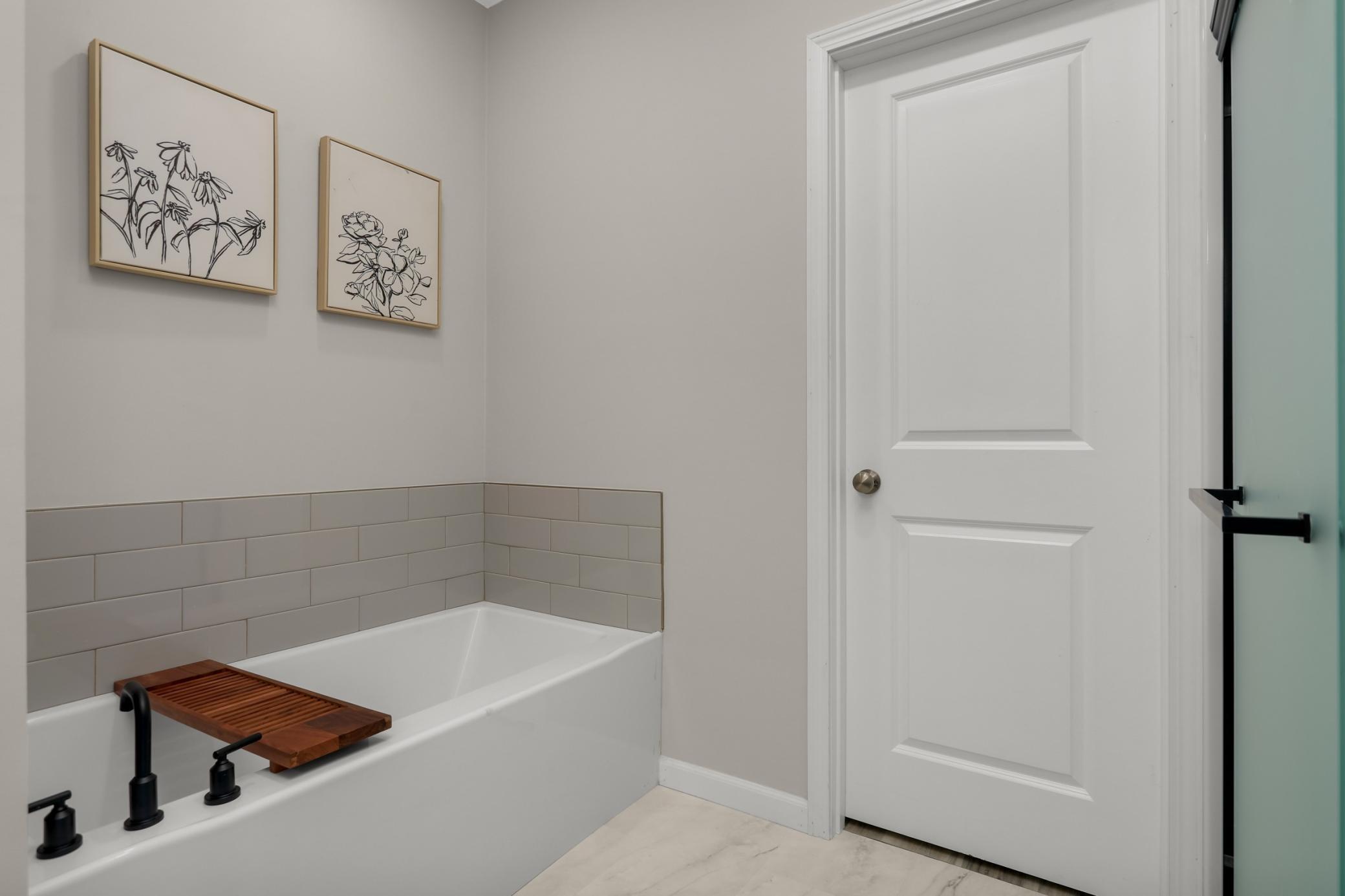 17948 Evershed Way Property Photo 46