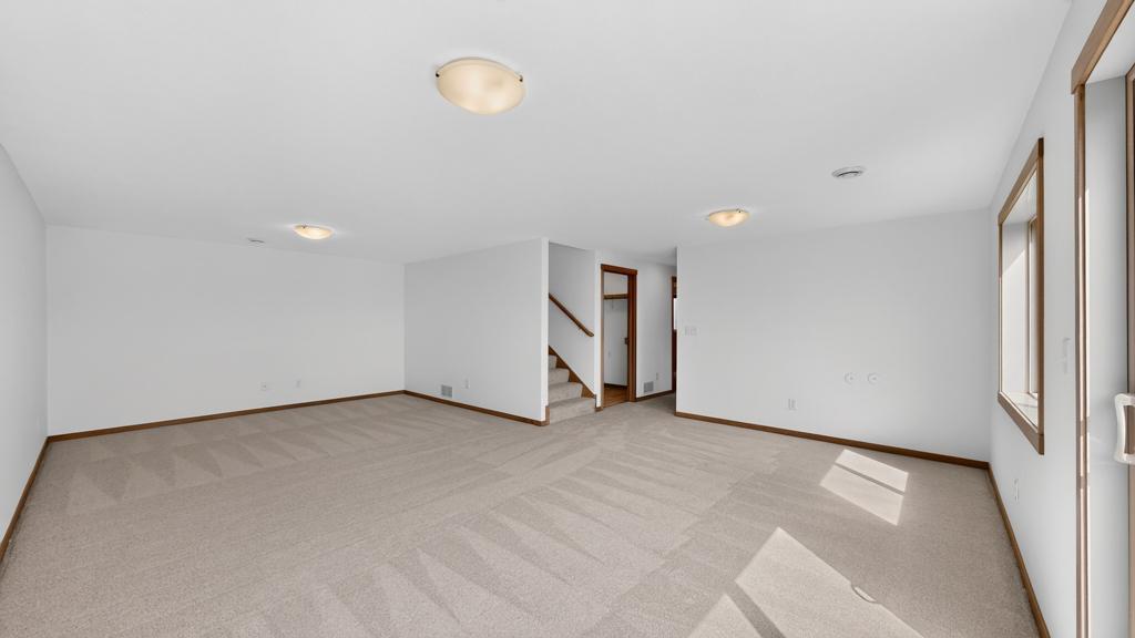 6176 Cody Lane Nw Property Photo 23