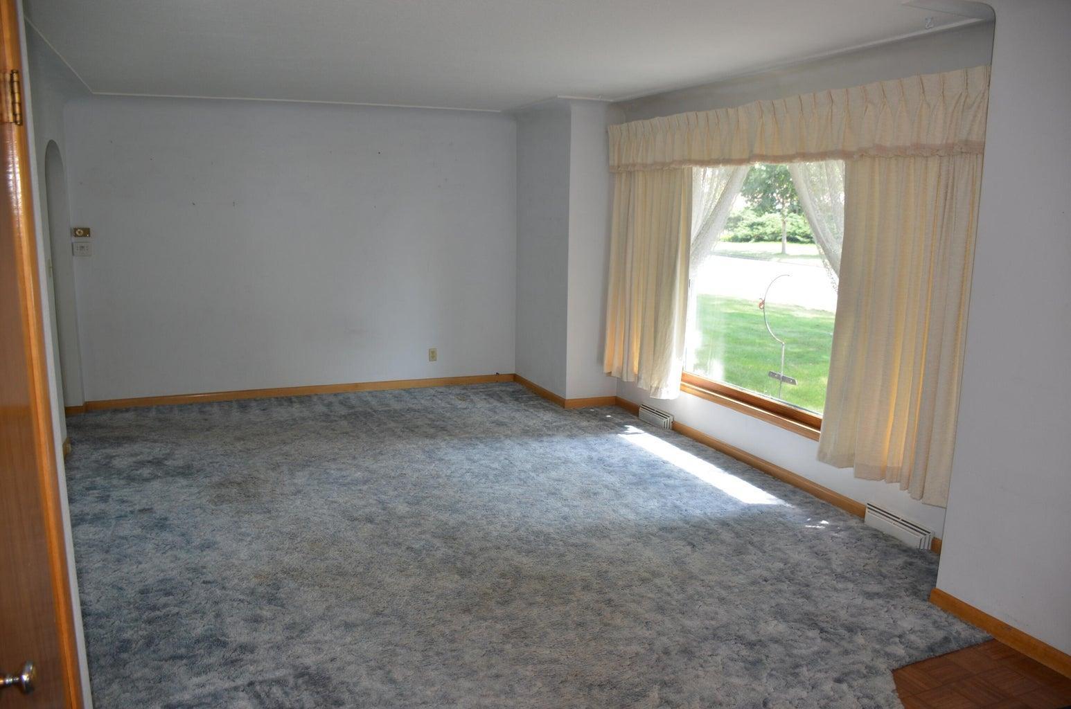 414 S 8th Street S Property Photo 10