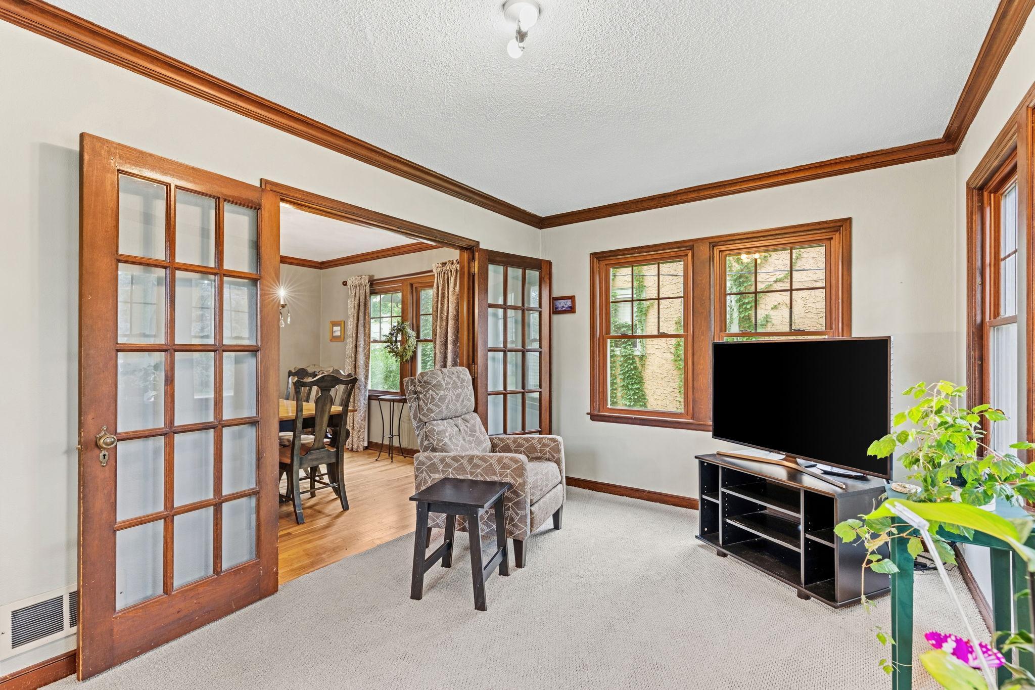 611 2nd Street Ne Property Photo 13