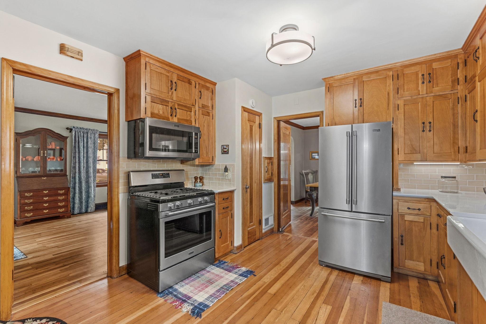 611 2nd Street Ne Property Photo 15
