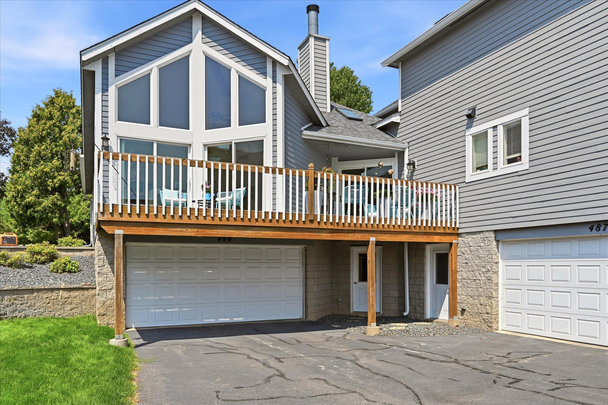 489 Mariner Drive Property Photo 3