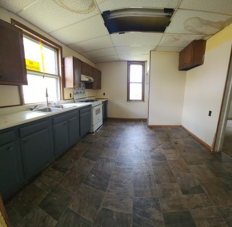264 Euclid Street Property Photo 4