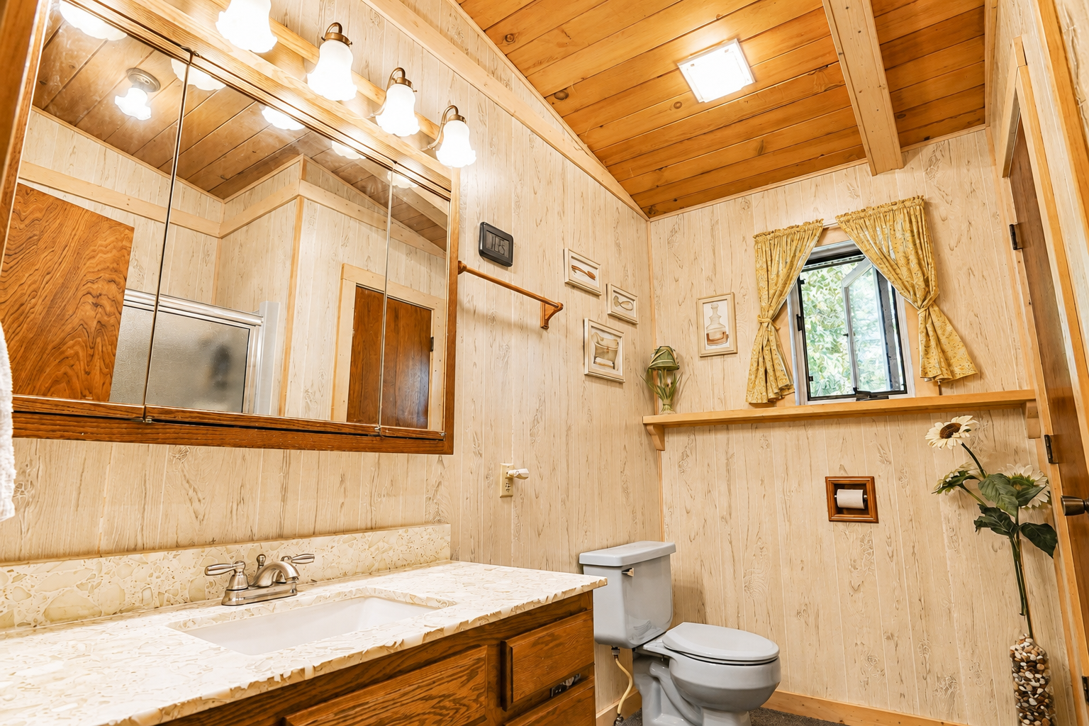 14007 Hummingbird Drive Property Photo 32