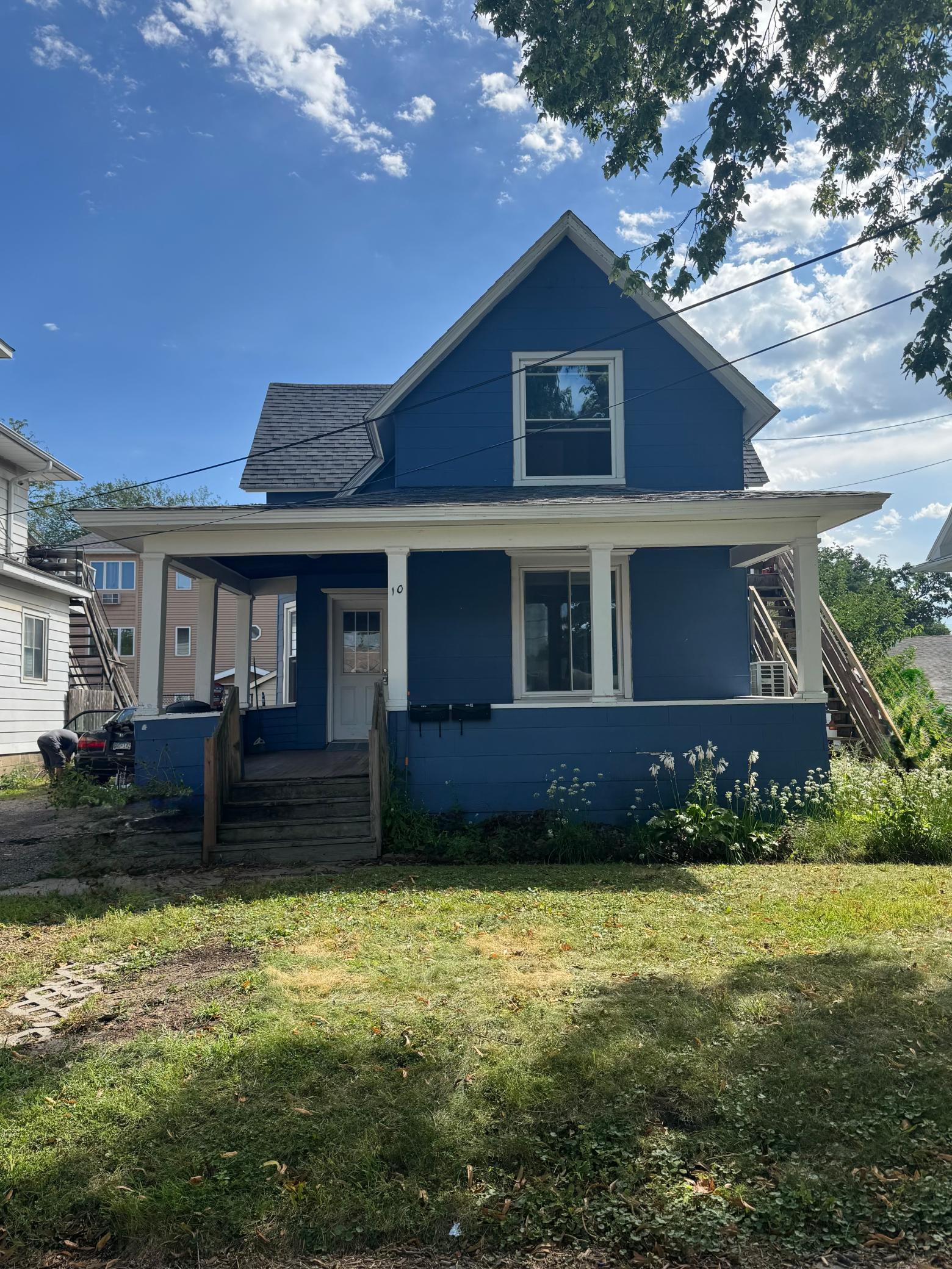 10 6th Avenue Se Property Photo 1