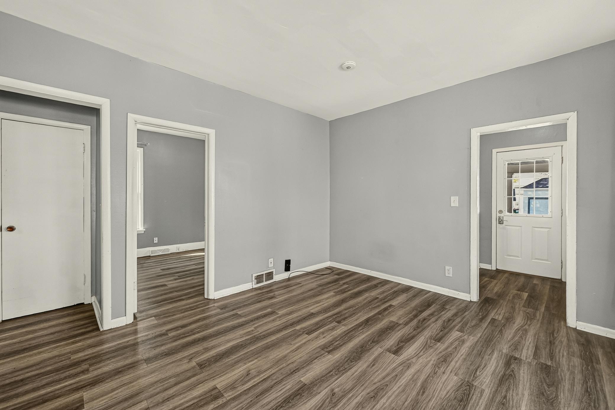 10 6th Avenue Se Property Photo 7