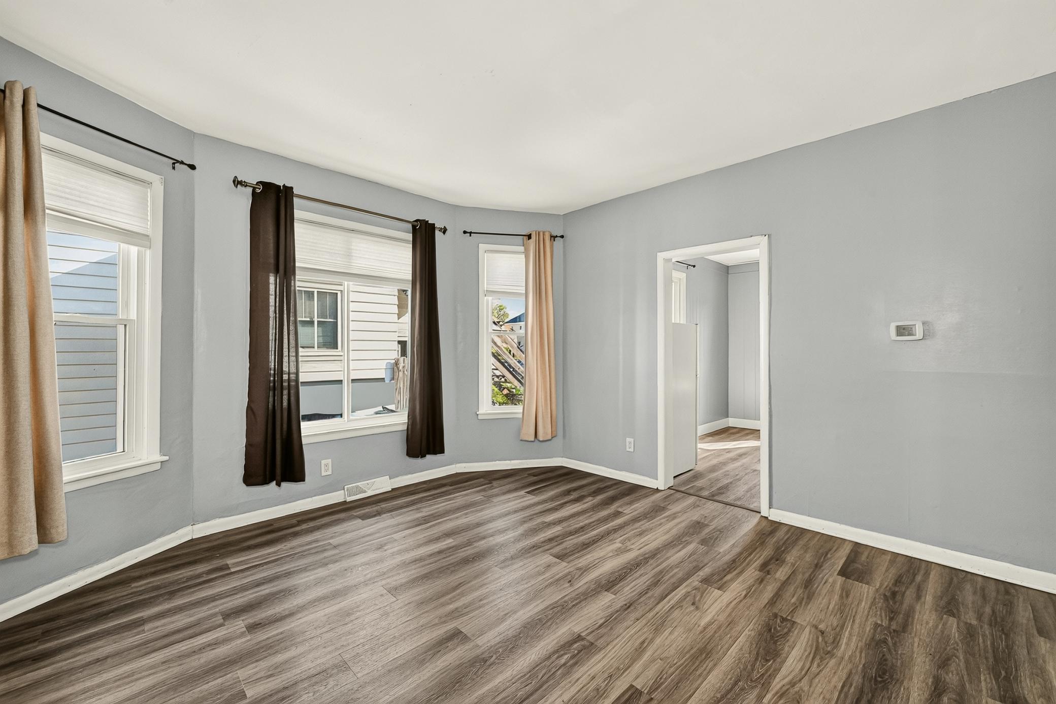 10 6th Avenue Se Property Photo 9