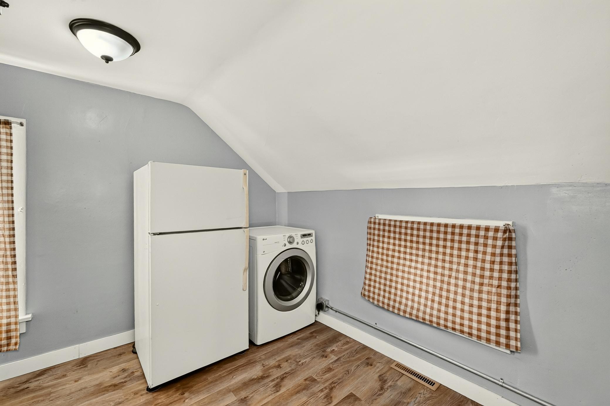 10 6th Avenue Se Property Photo 24