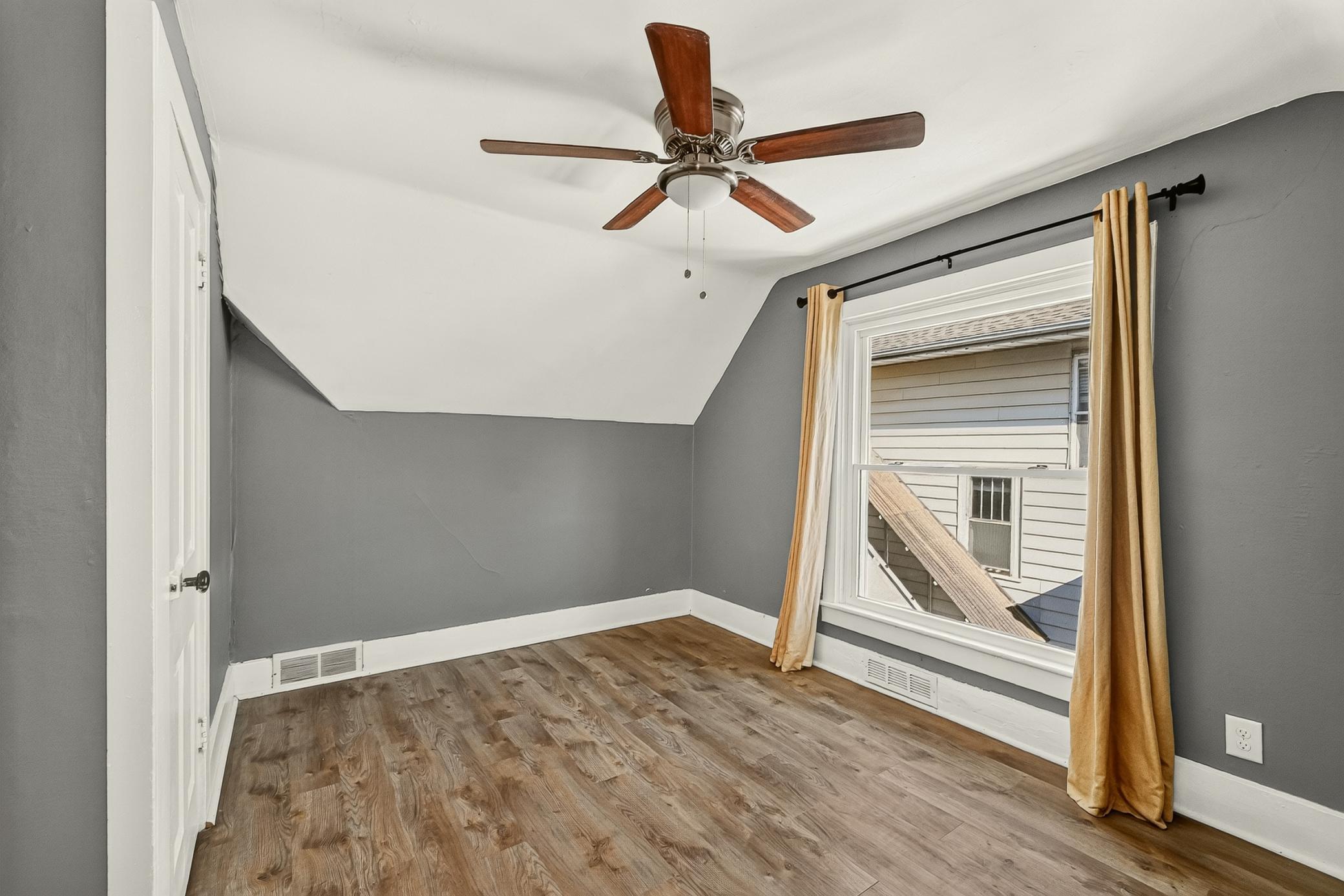 10 6th Avenue Se Property Photo 26