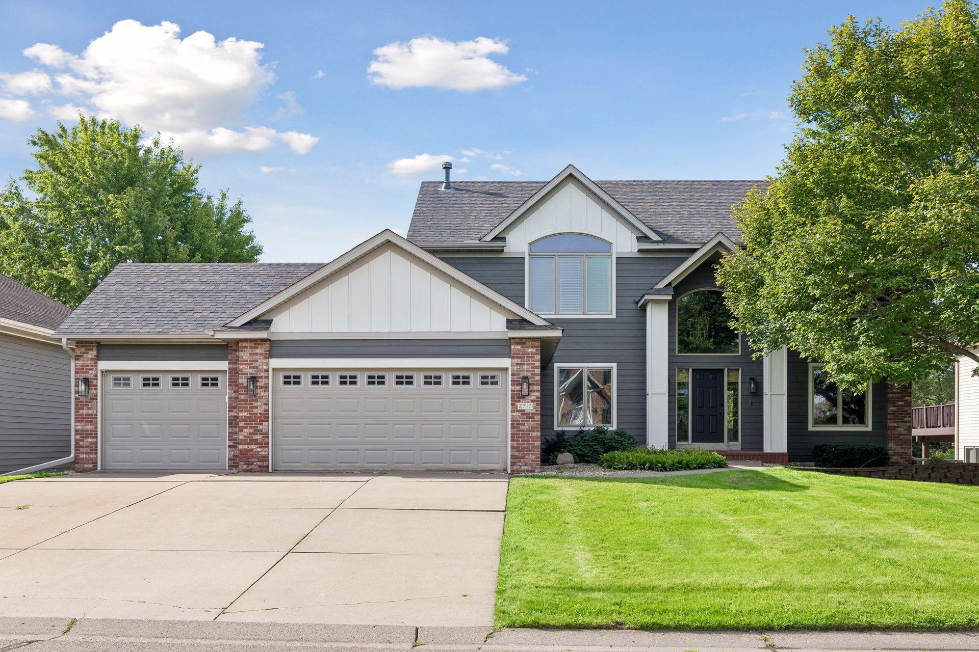 2717 87th Trail N