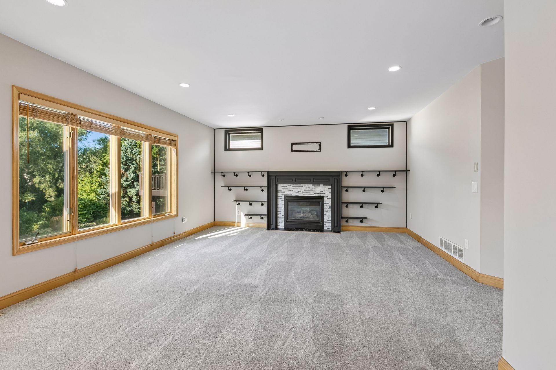 2717 87th Trail N Property Photo 17
