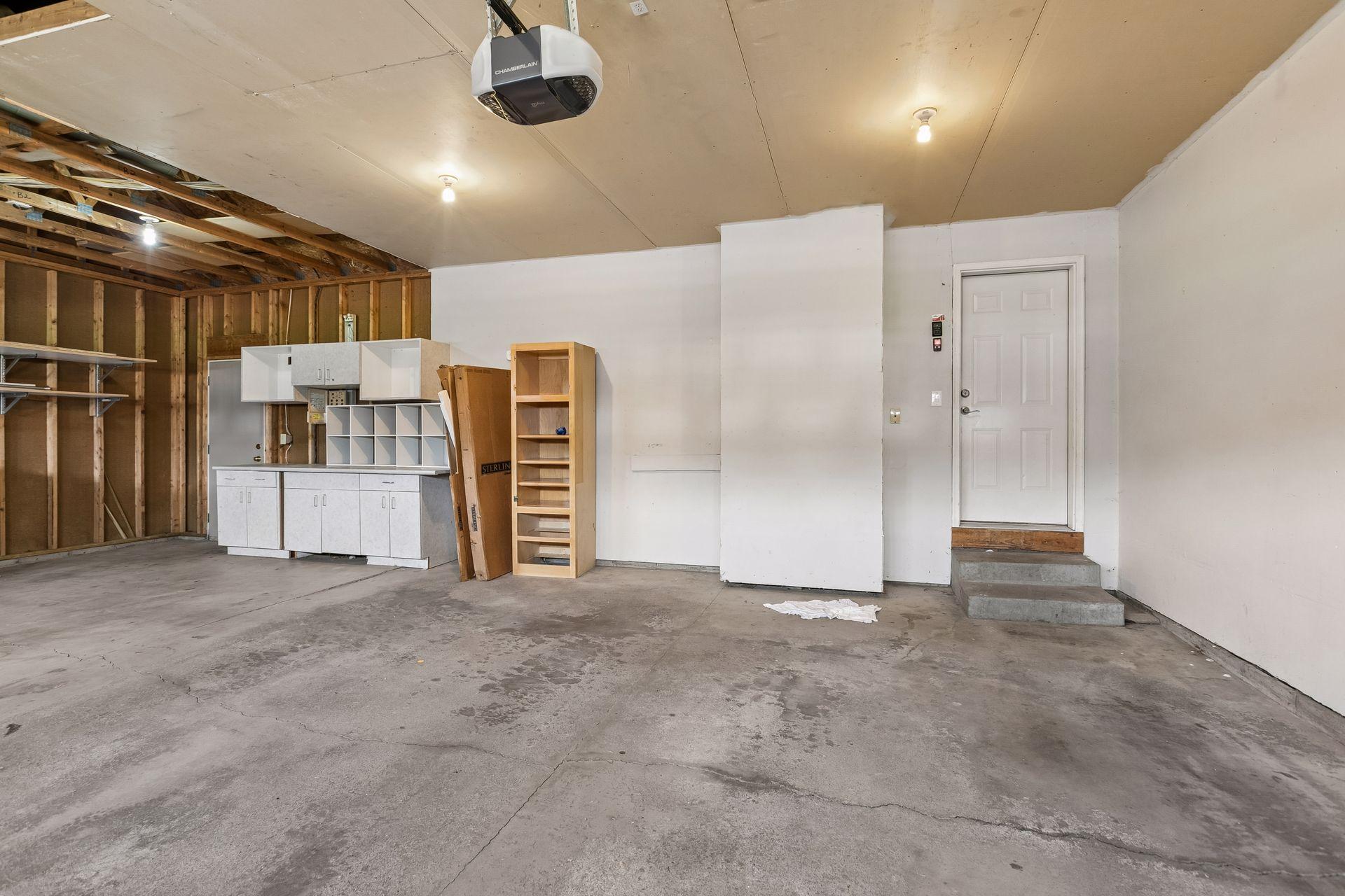 2717 87th Trail N Property Photo 44