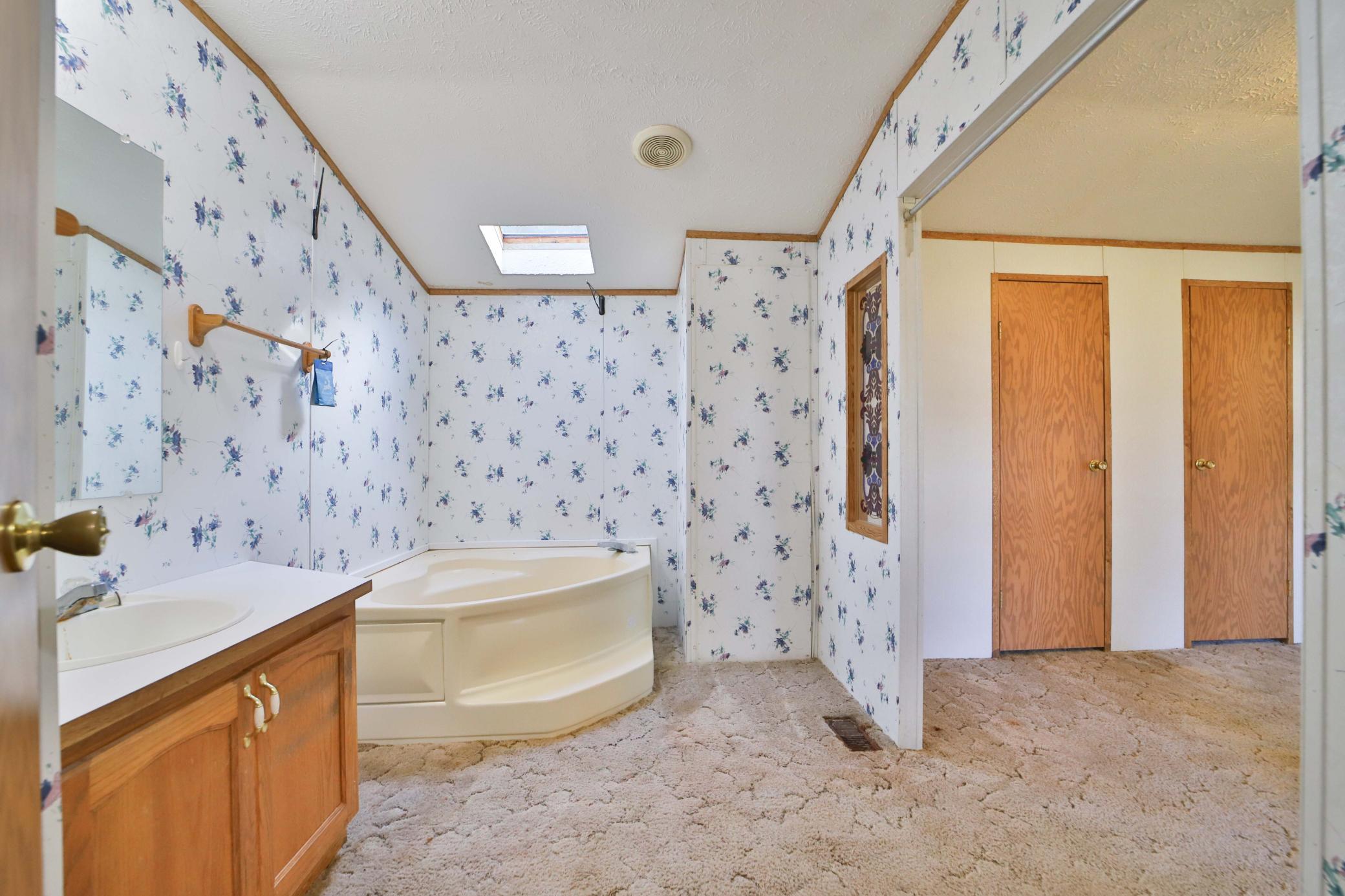 35 Ash Street Property Photo 14