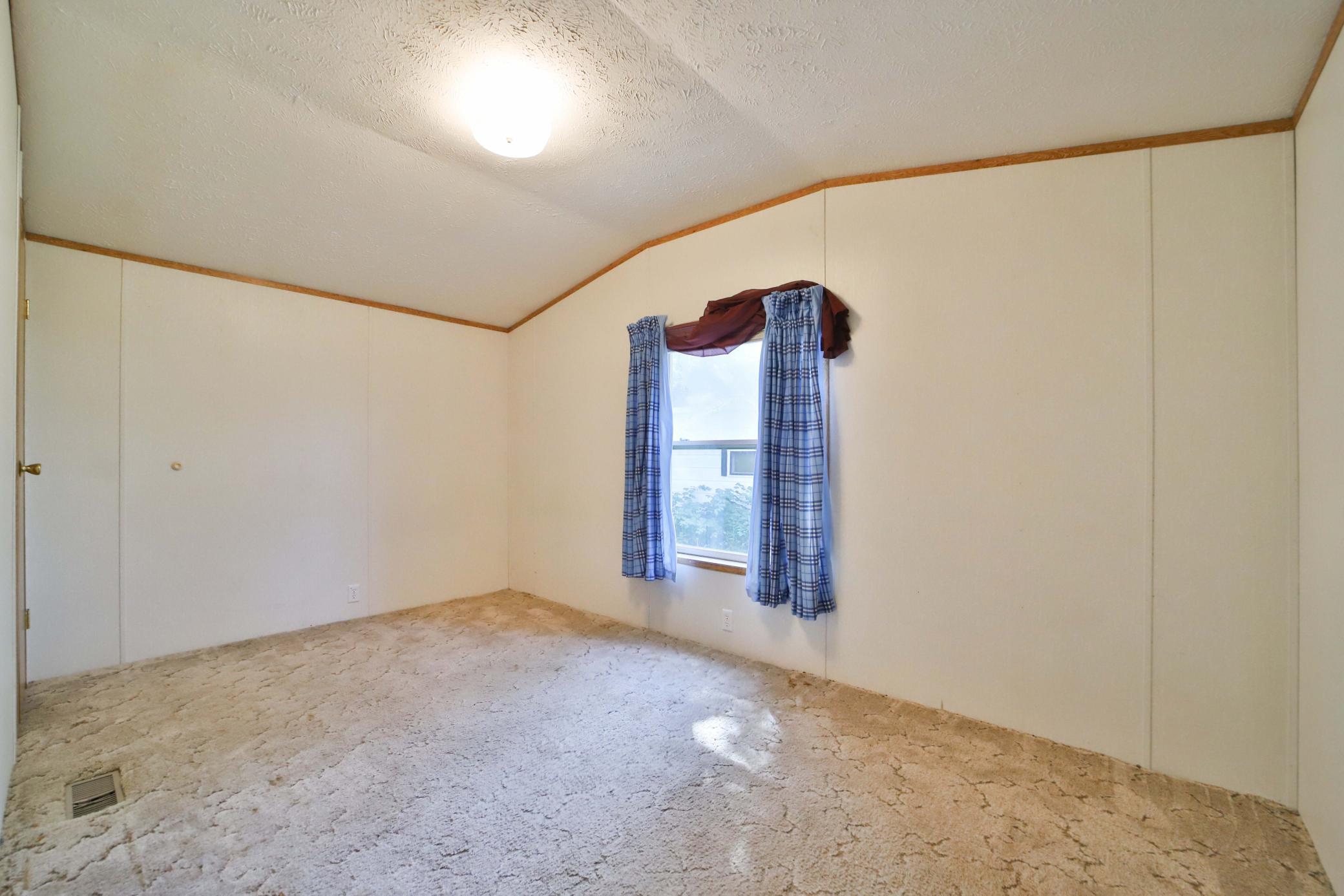 35 Ash Street Property Photo 22