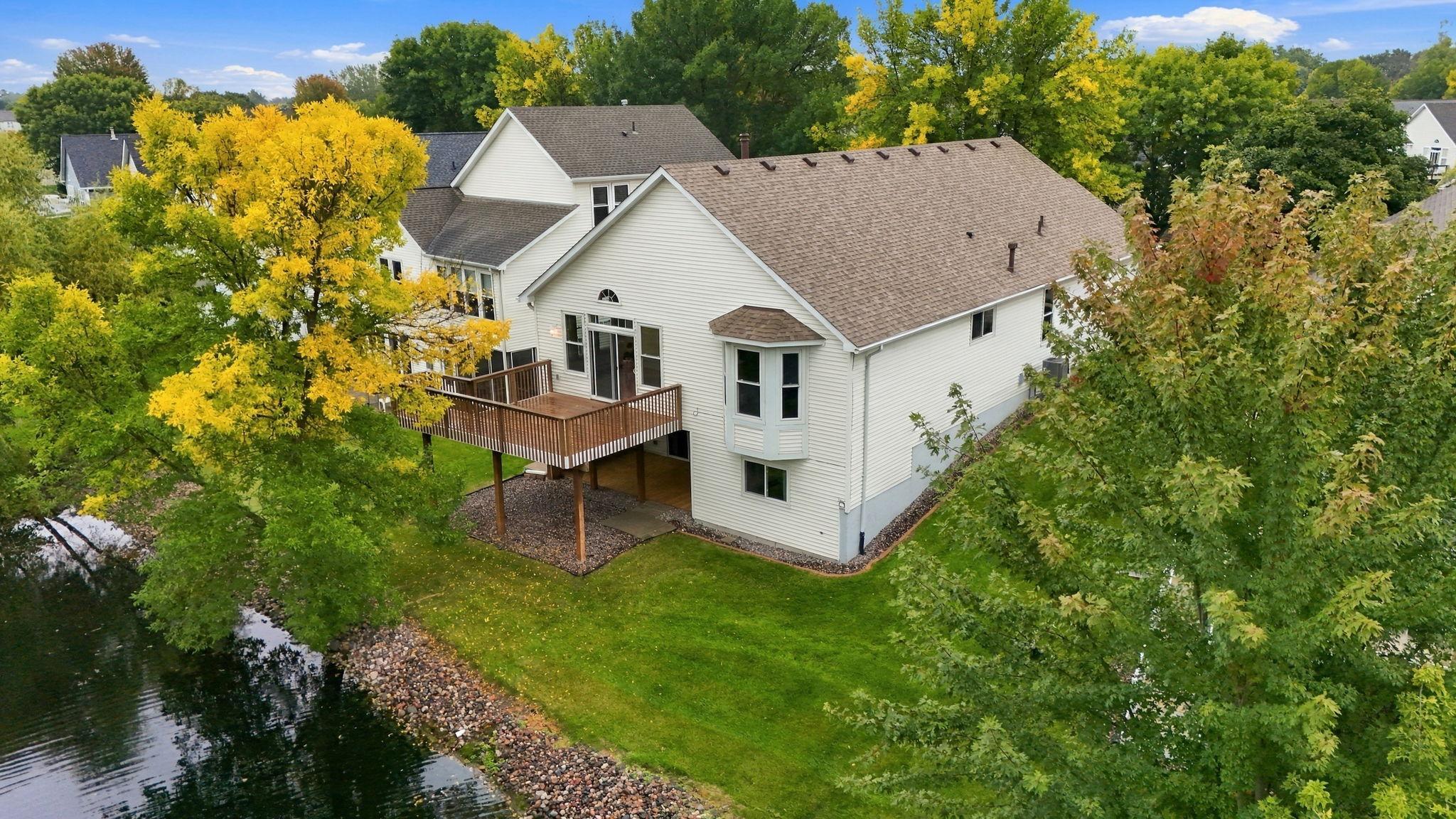 17290 90th Avenue N Property Photo 2