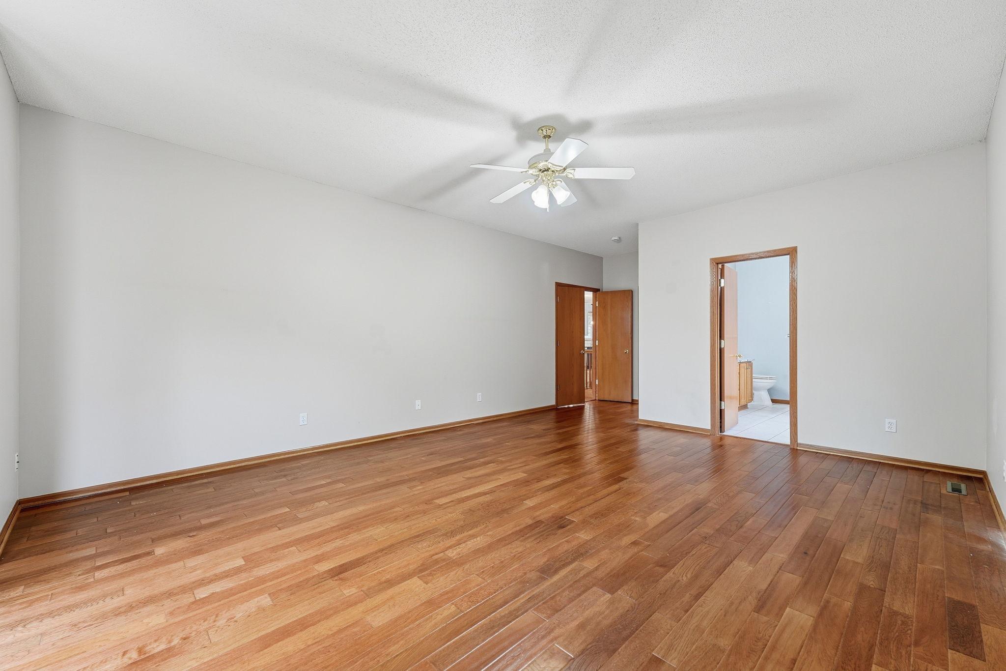 17290 90th Avenue N Property Photo 14